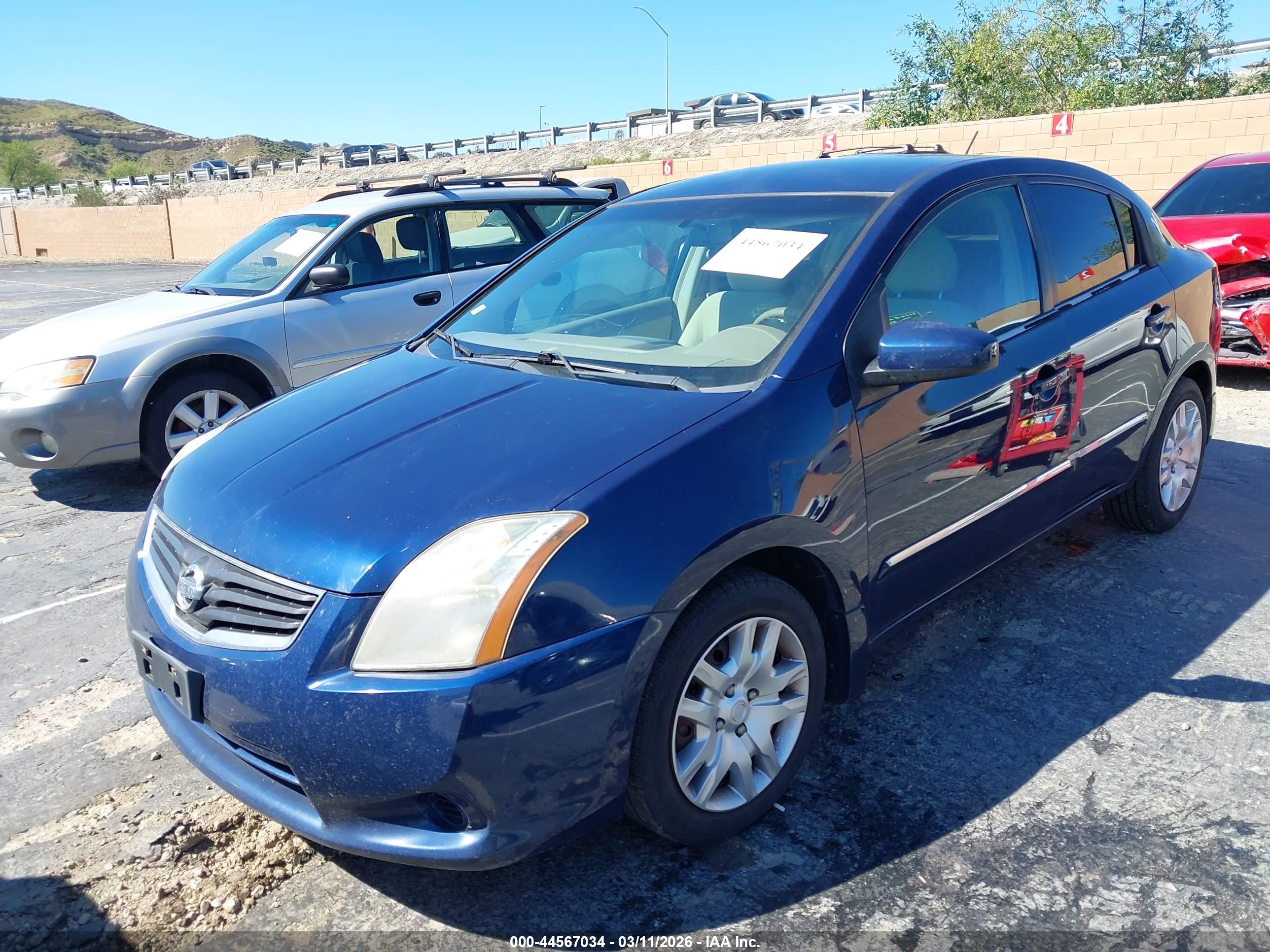 NISSAN SENTRA image 2
