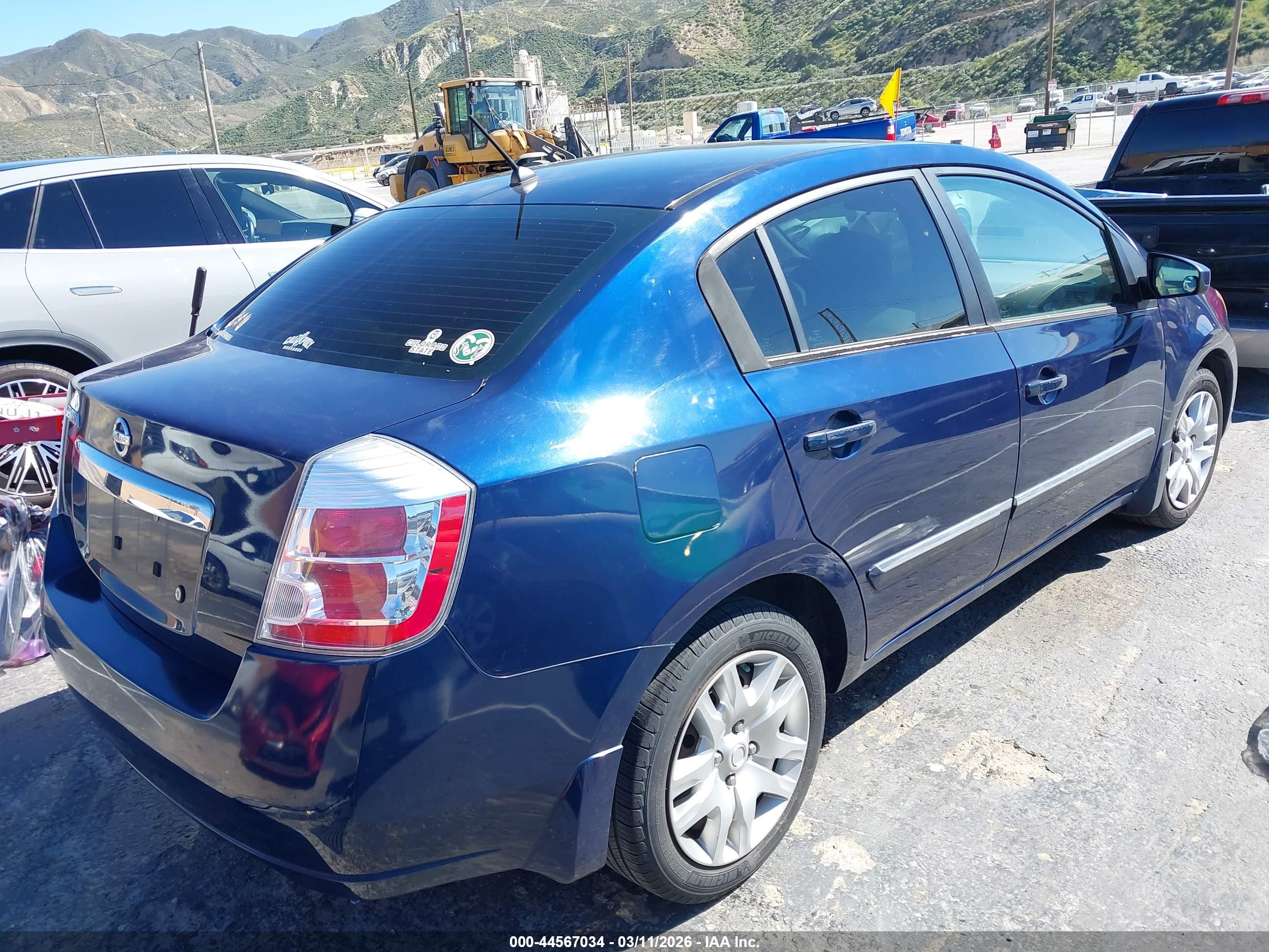NISSAN SENTRA image 4