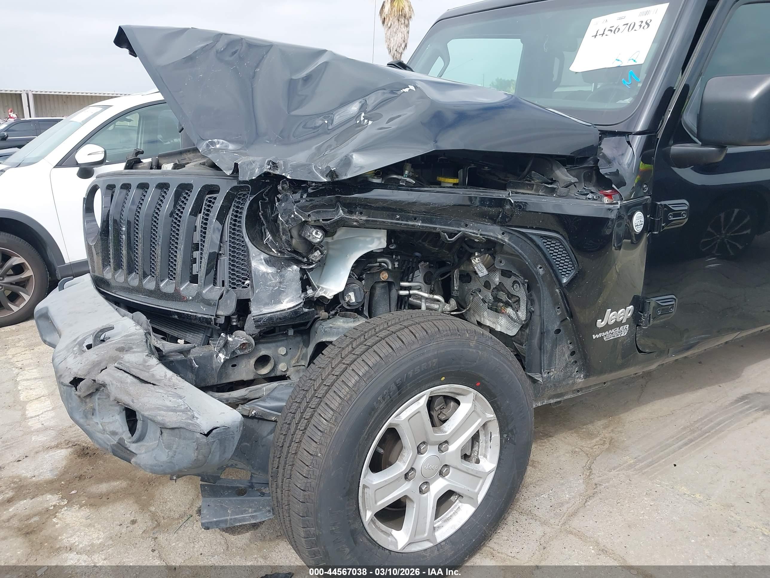JEEP WRANGLER image 6