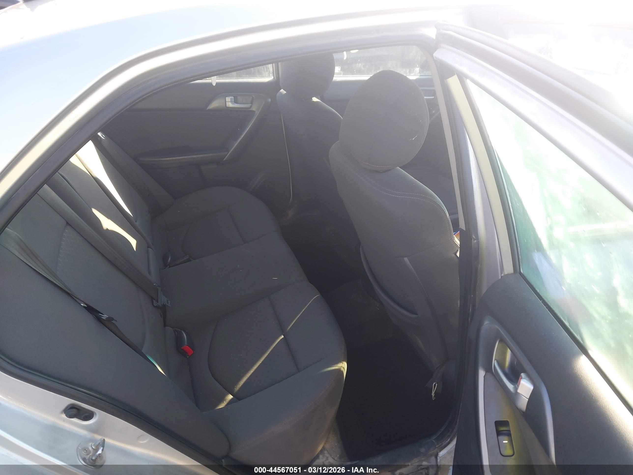 KIA FORTE image 8