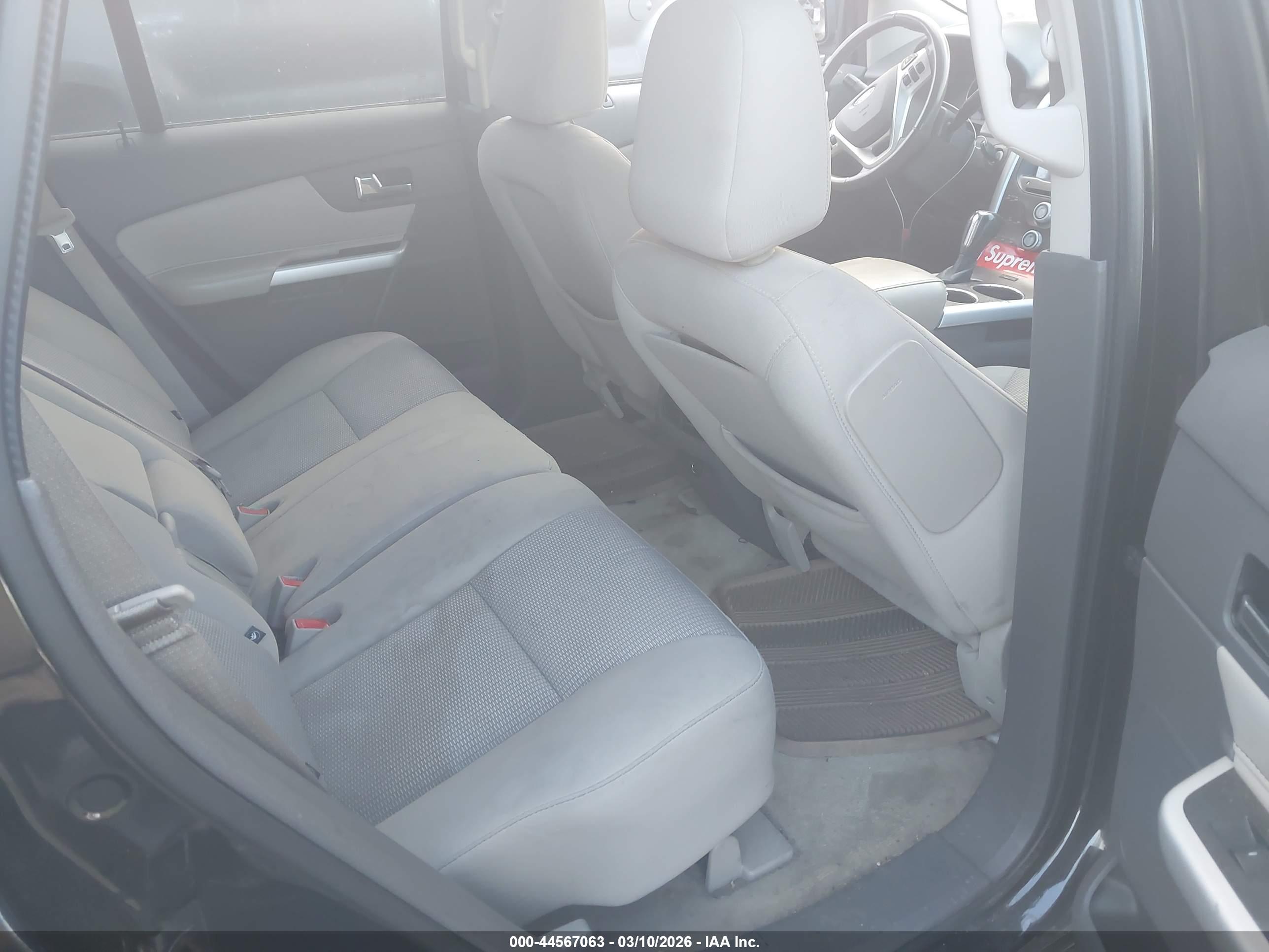 FORD EDGE image 8