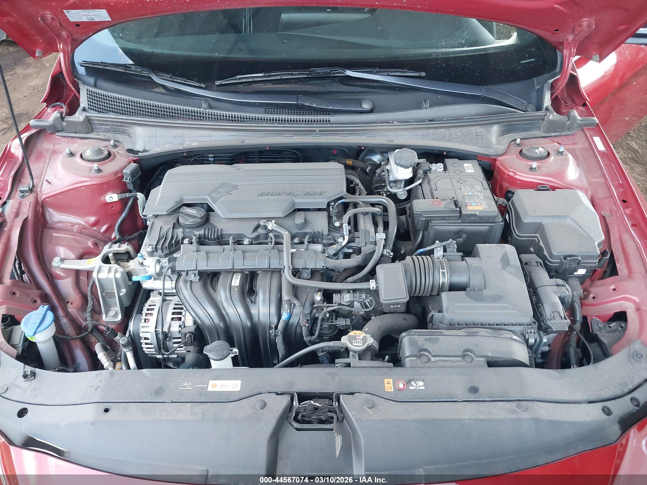 HYUNDAI ELANTRA image 10