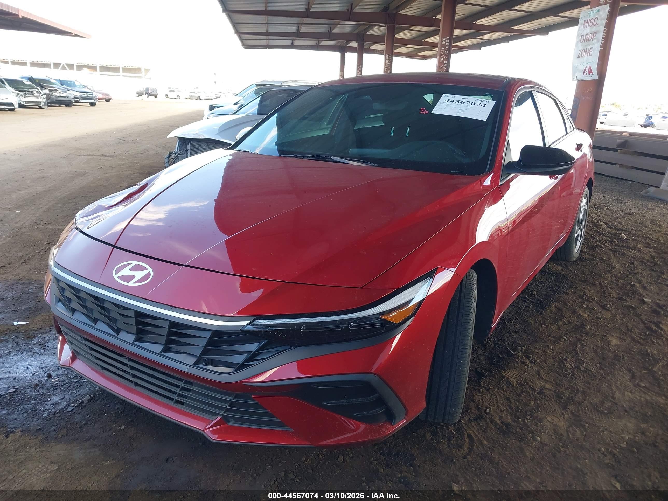 HYUNDAI ELANTRA image 2