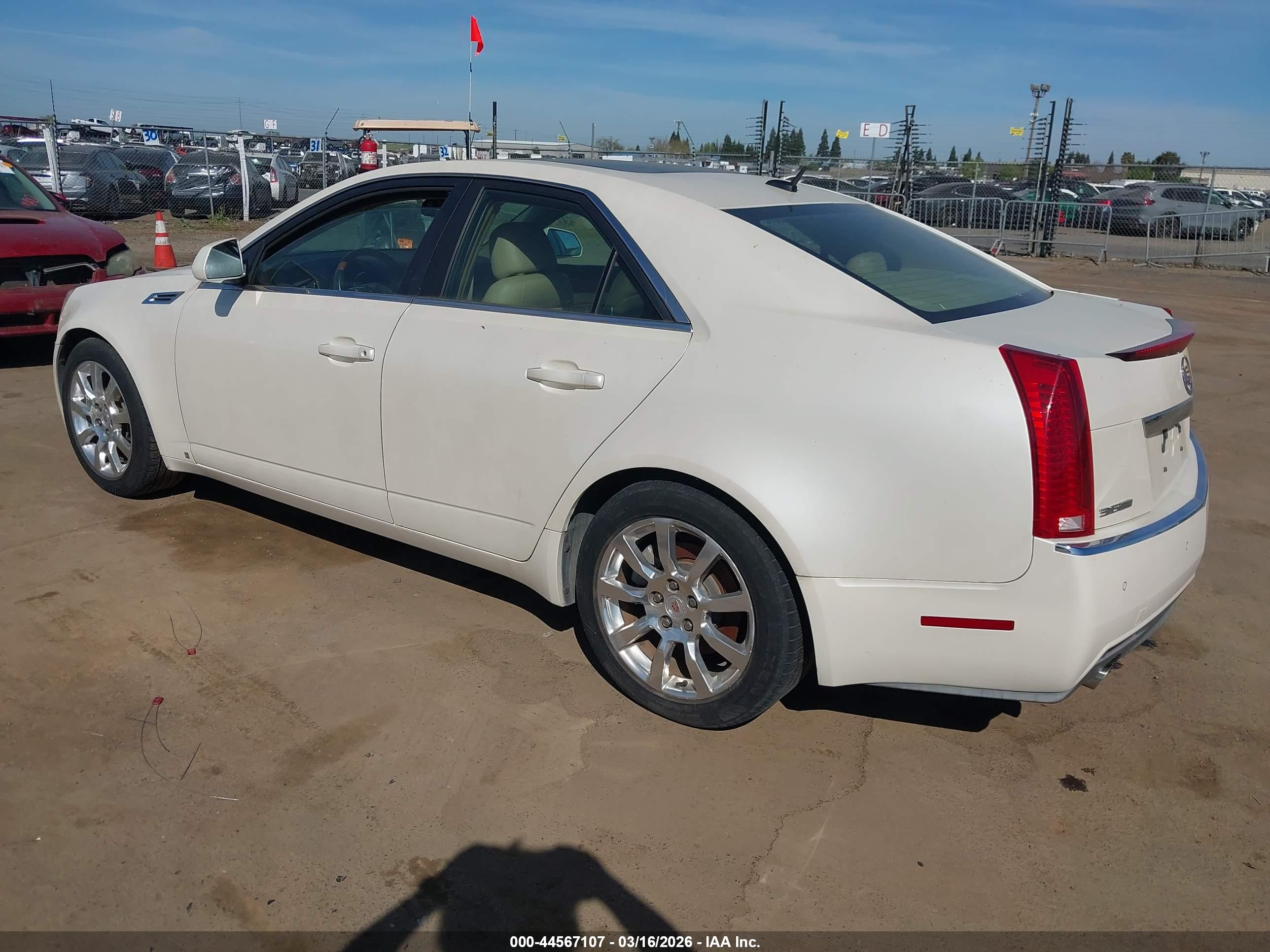 CADILLAC CTS image 3