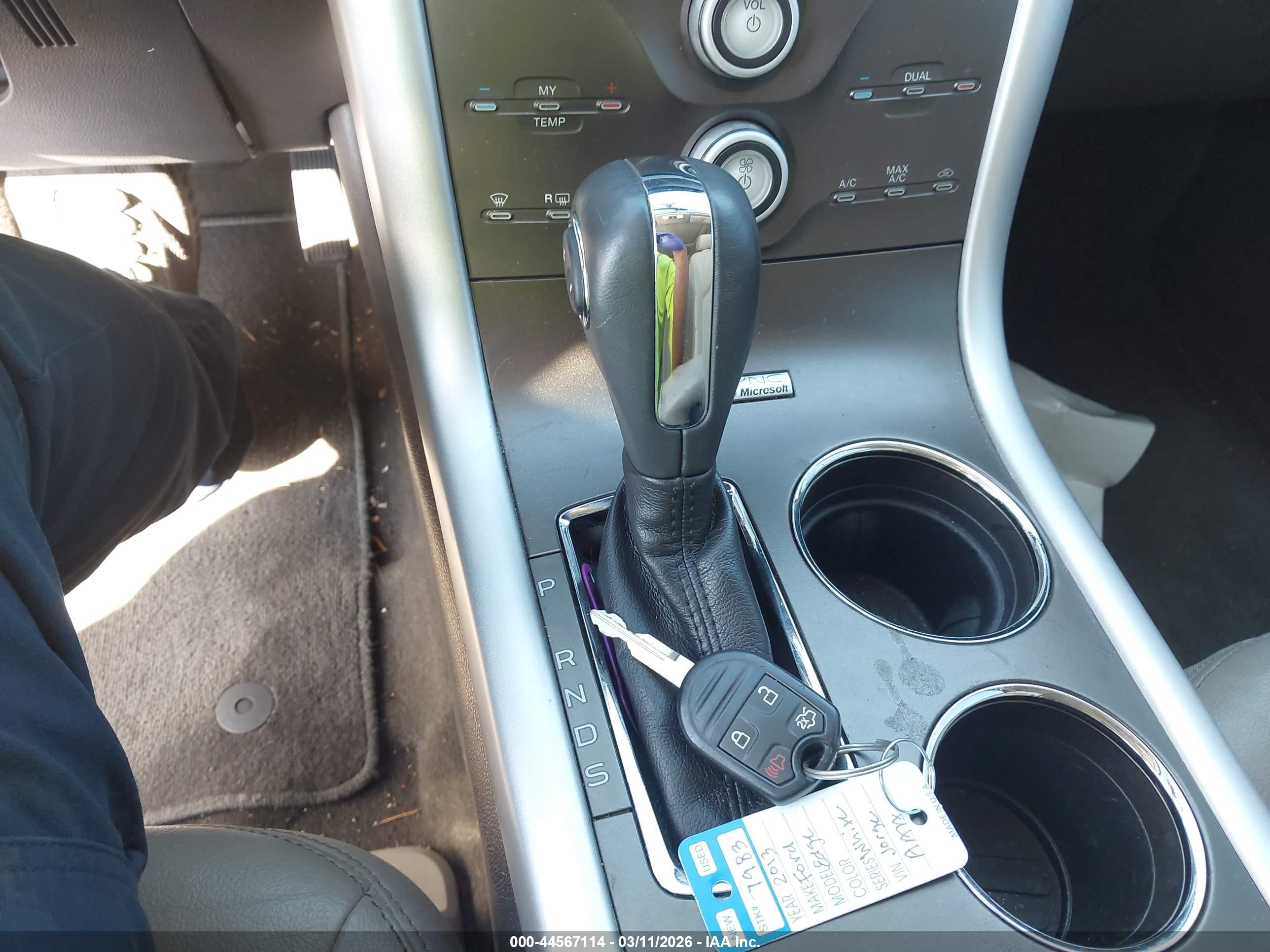 FORD EDGE image 11