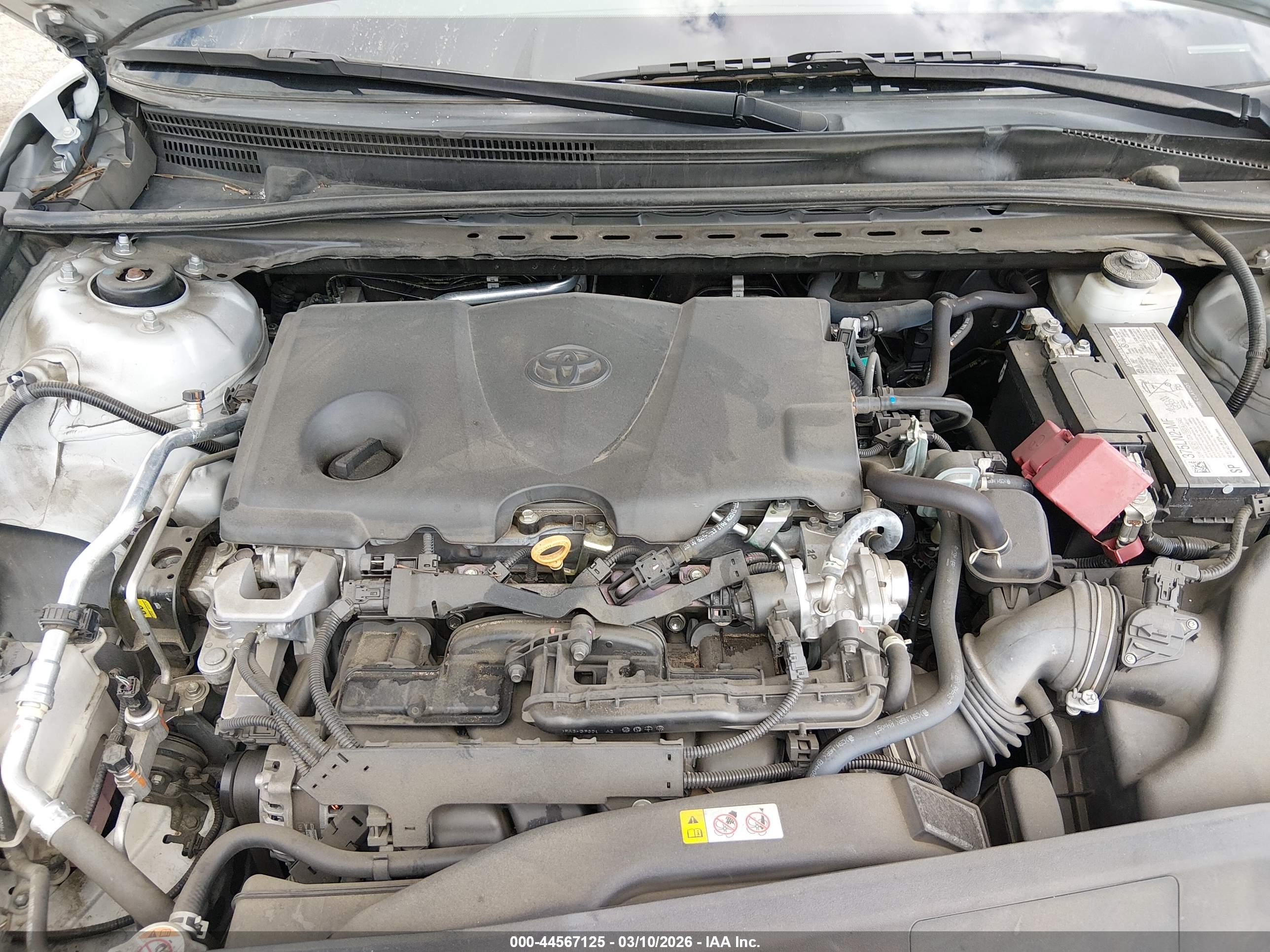 TOYOTA CAMRY image 10
