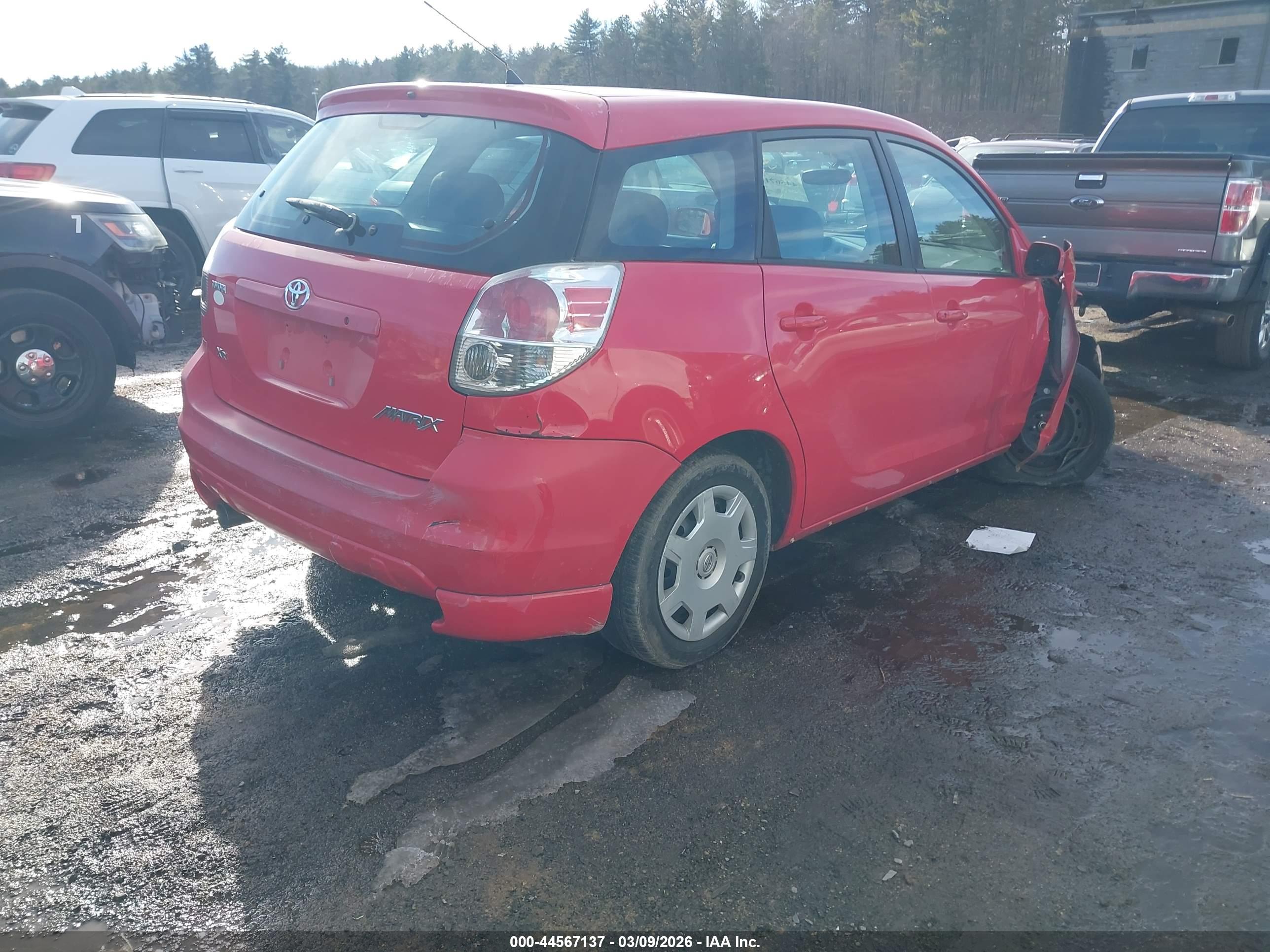 TOYOTA MATRIX image 4