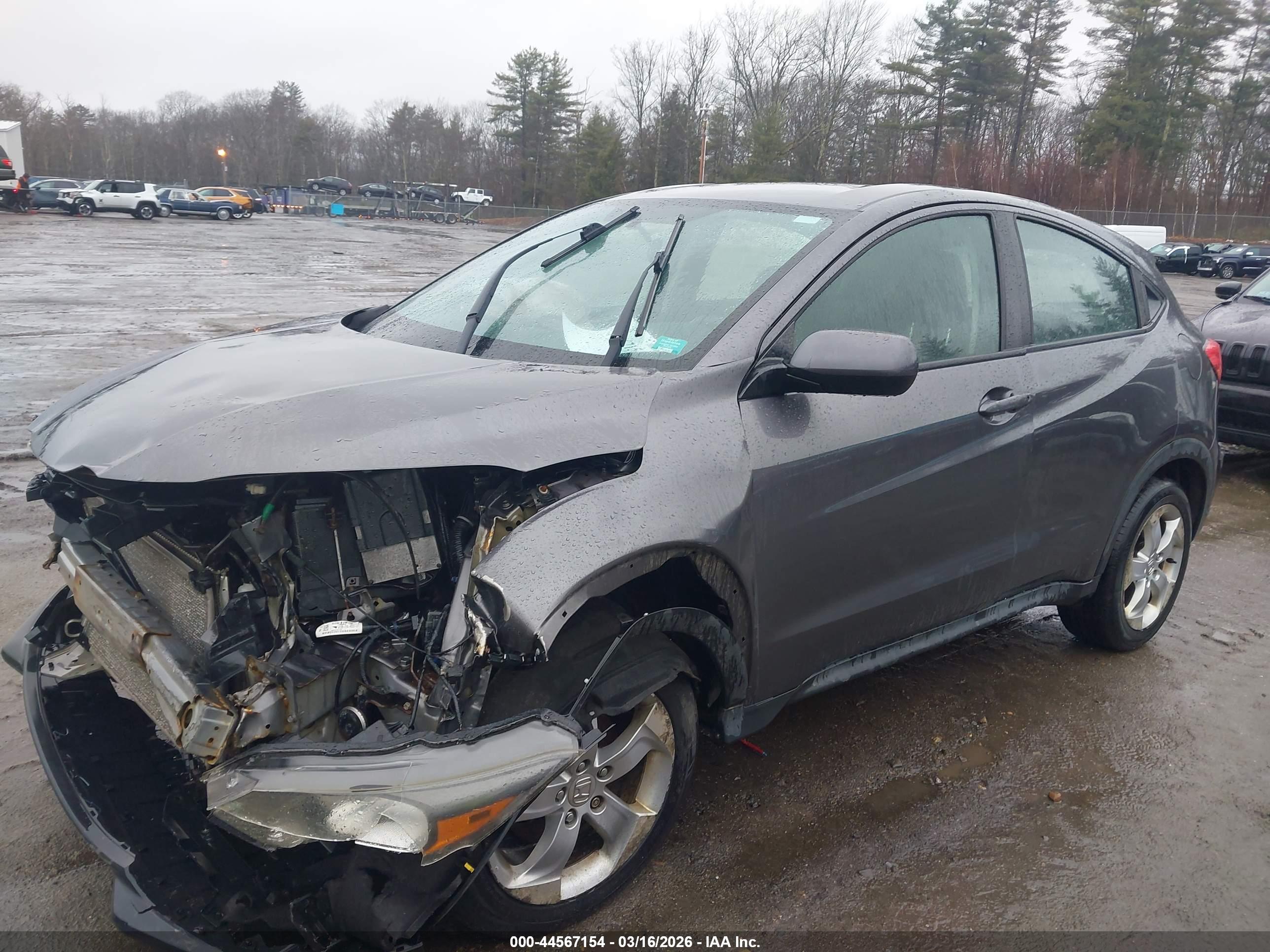 HONDA HR-V image 2