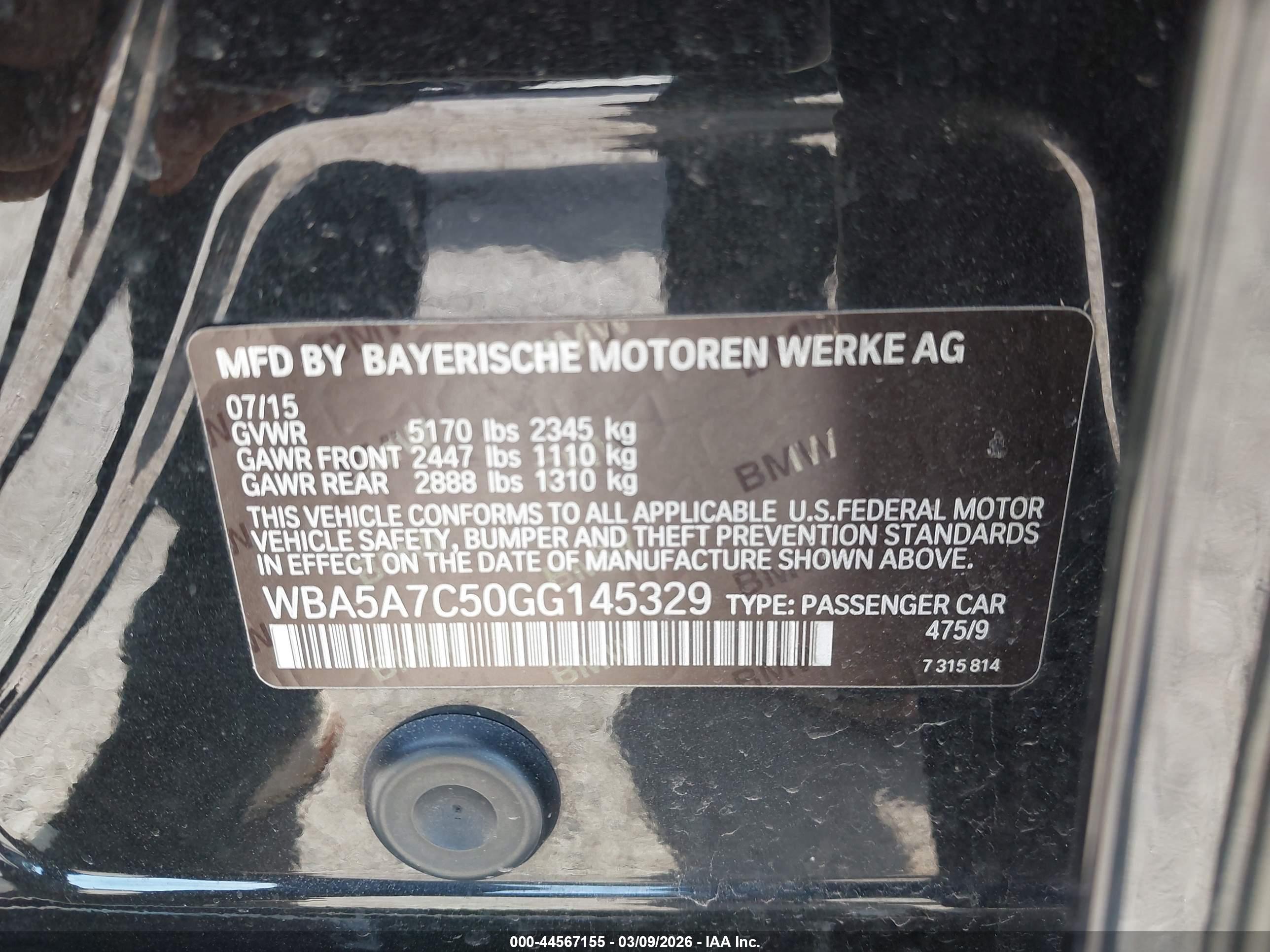 BMW 528I image 9