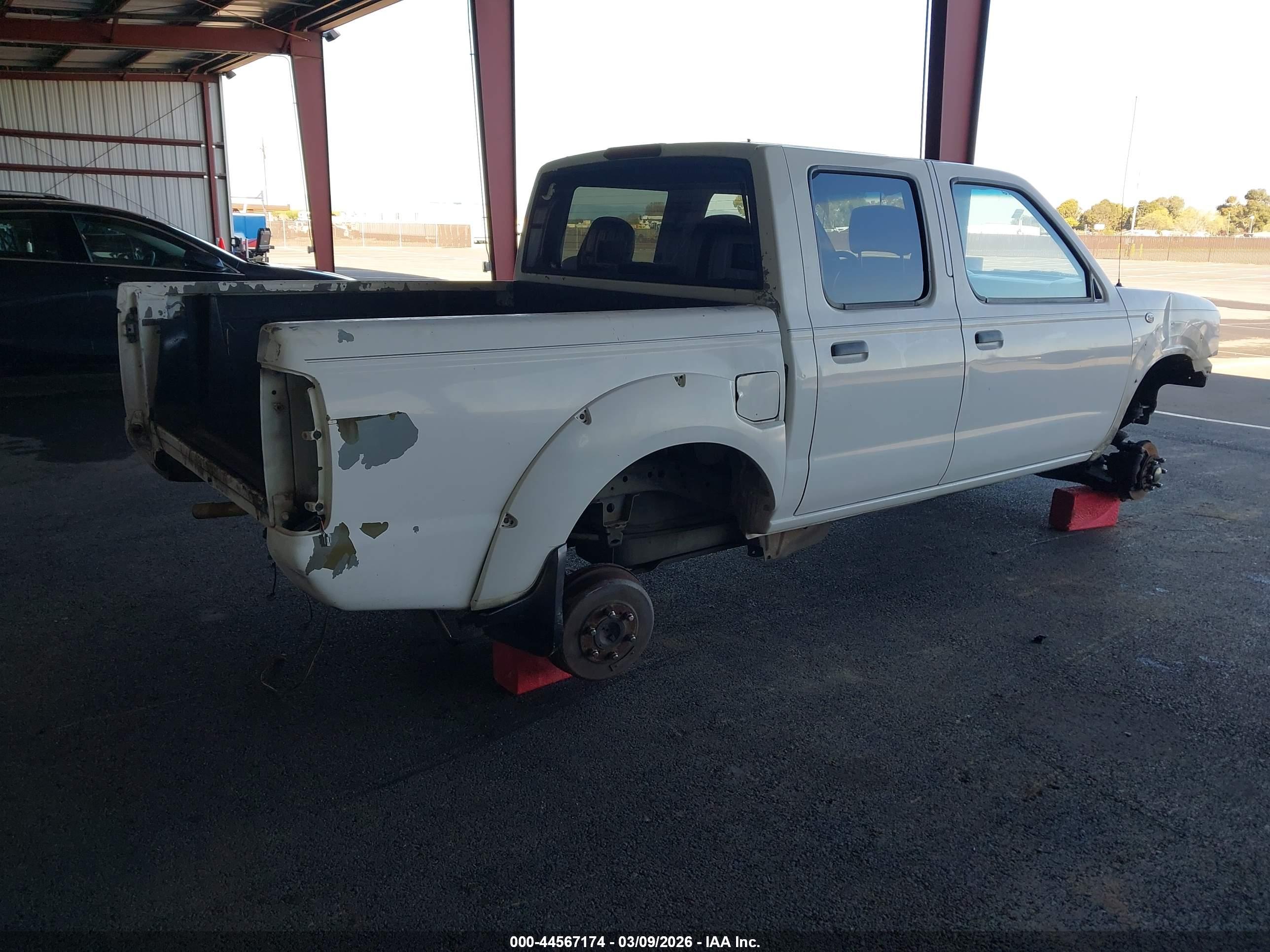 NISSAN FRONTIER image 4
