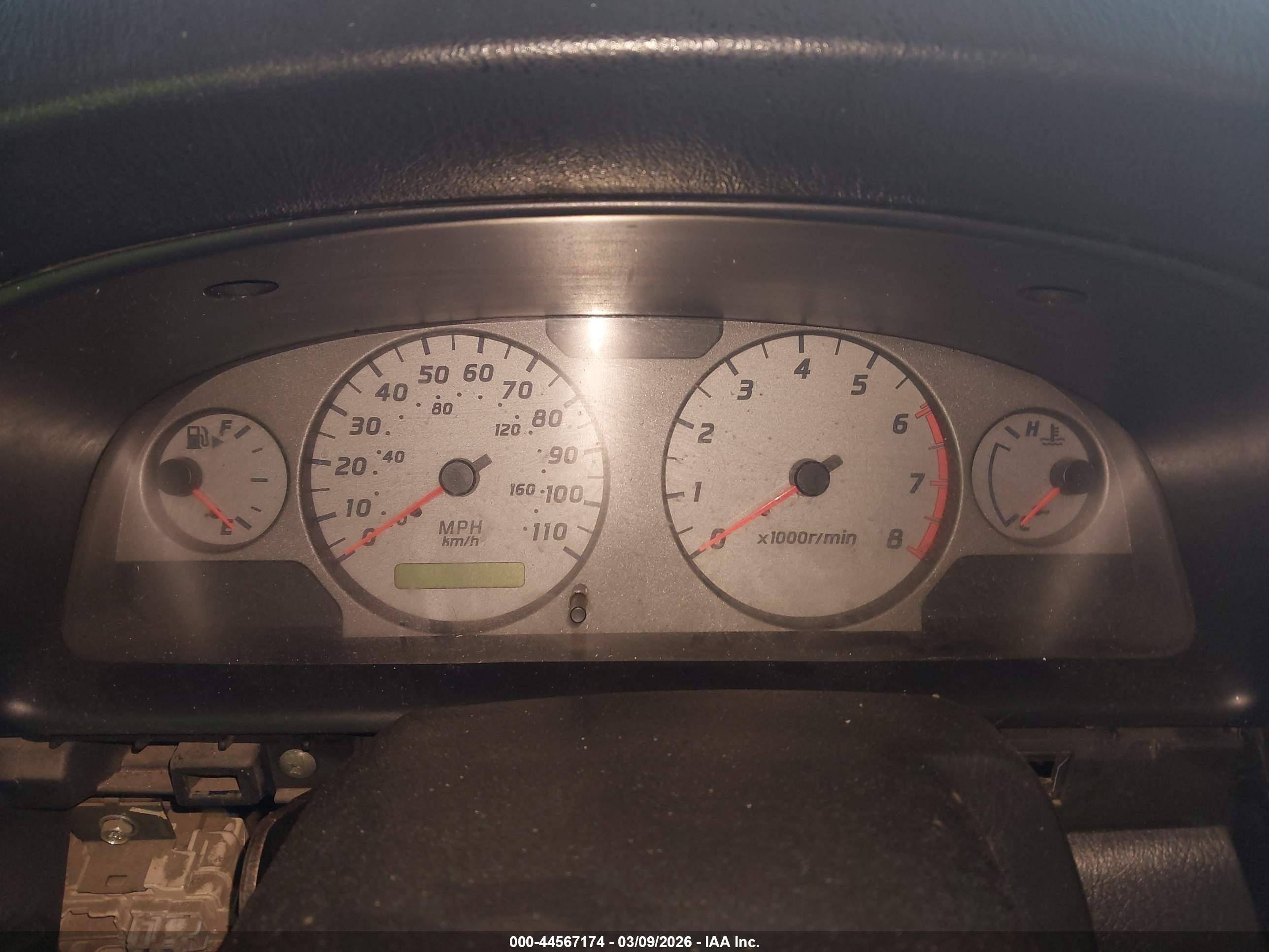 NISSAN FRONTIER image 7