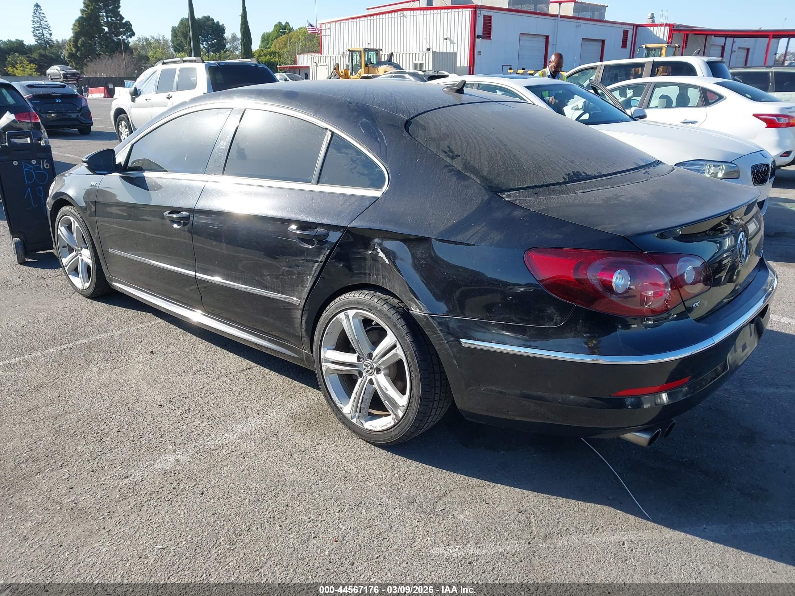 VOLKSWAGEN CC image 3