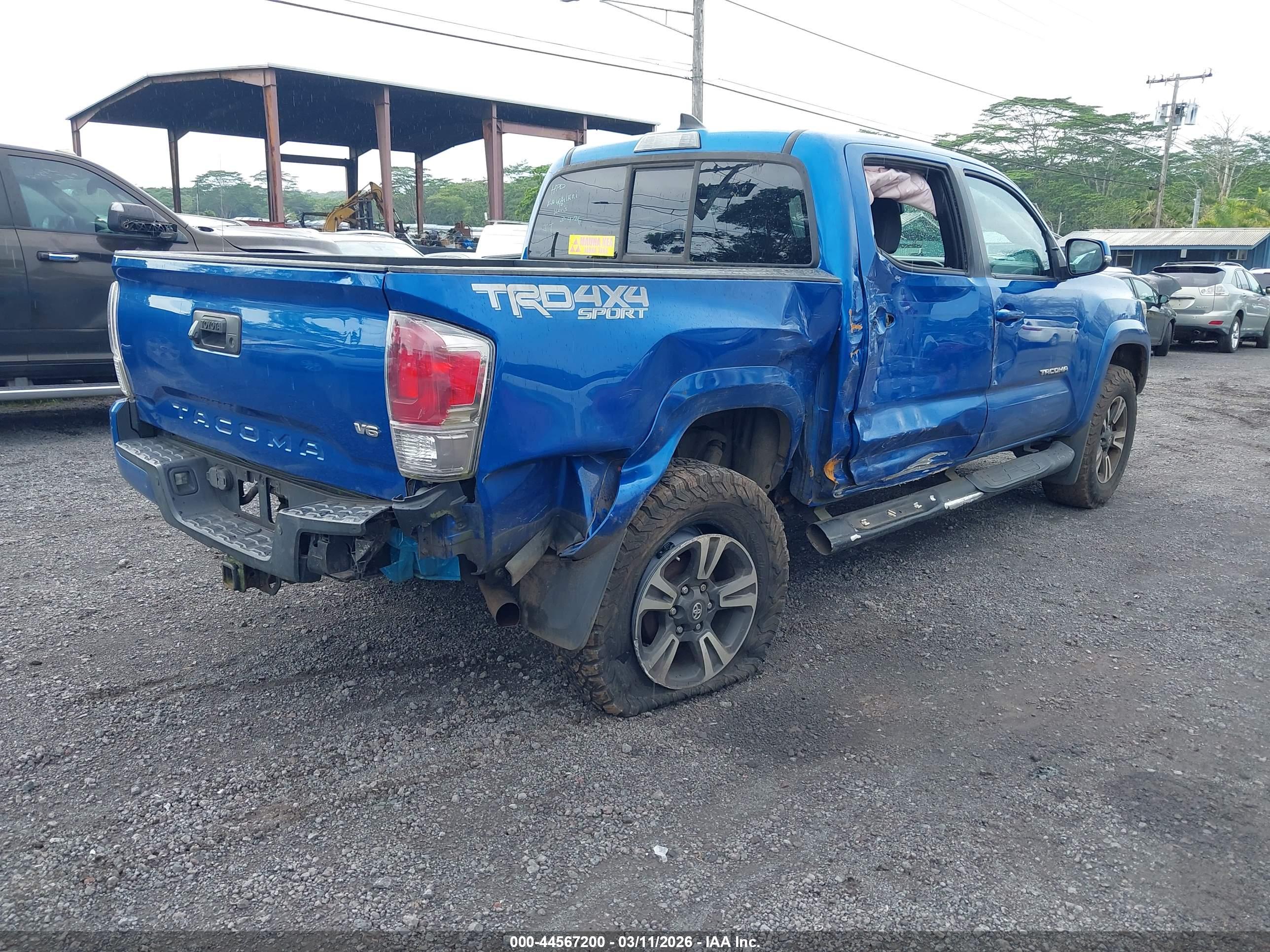 TOYOTA TACOMA image 4