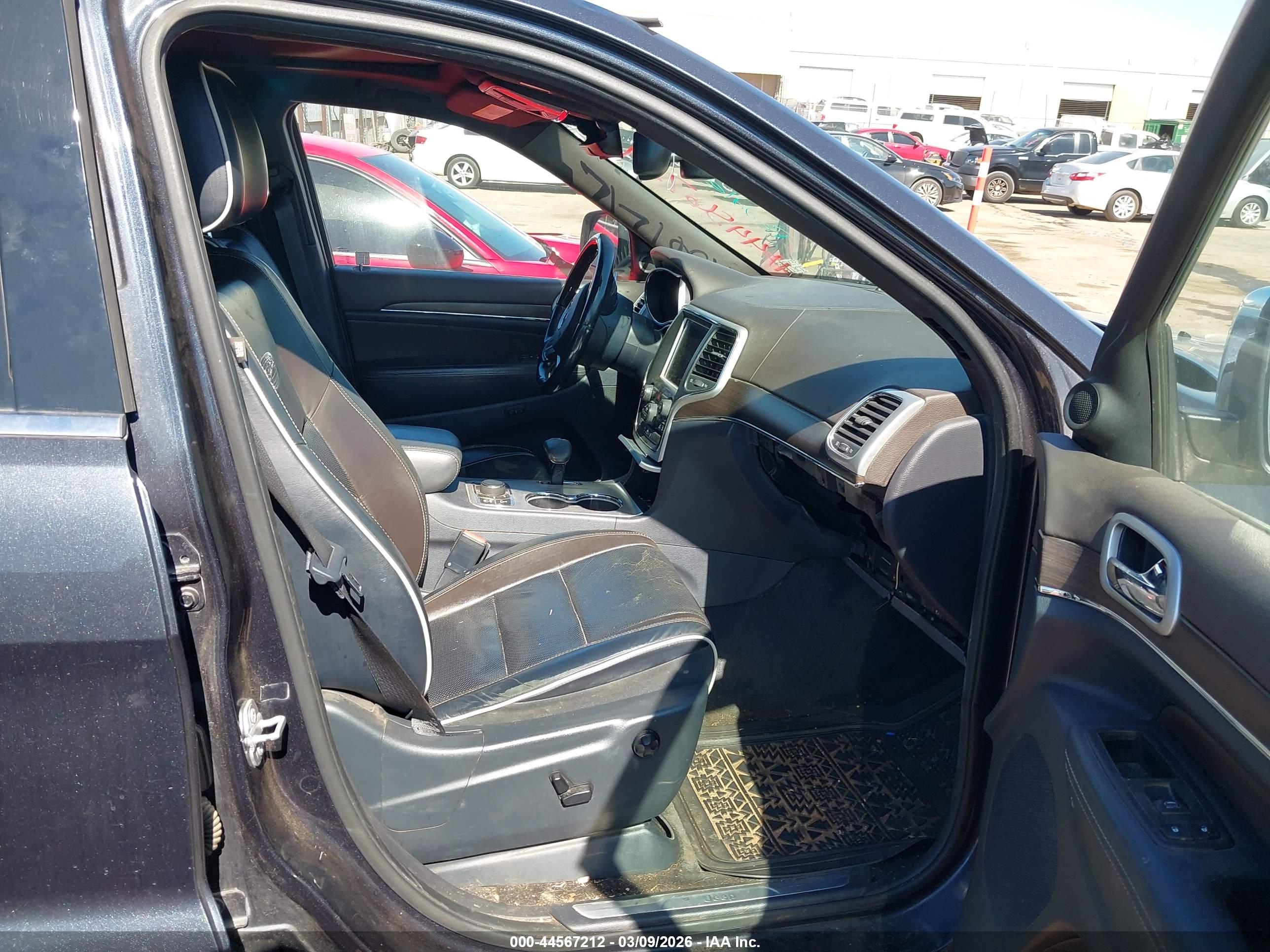 JEEP GRAND image 5