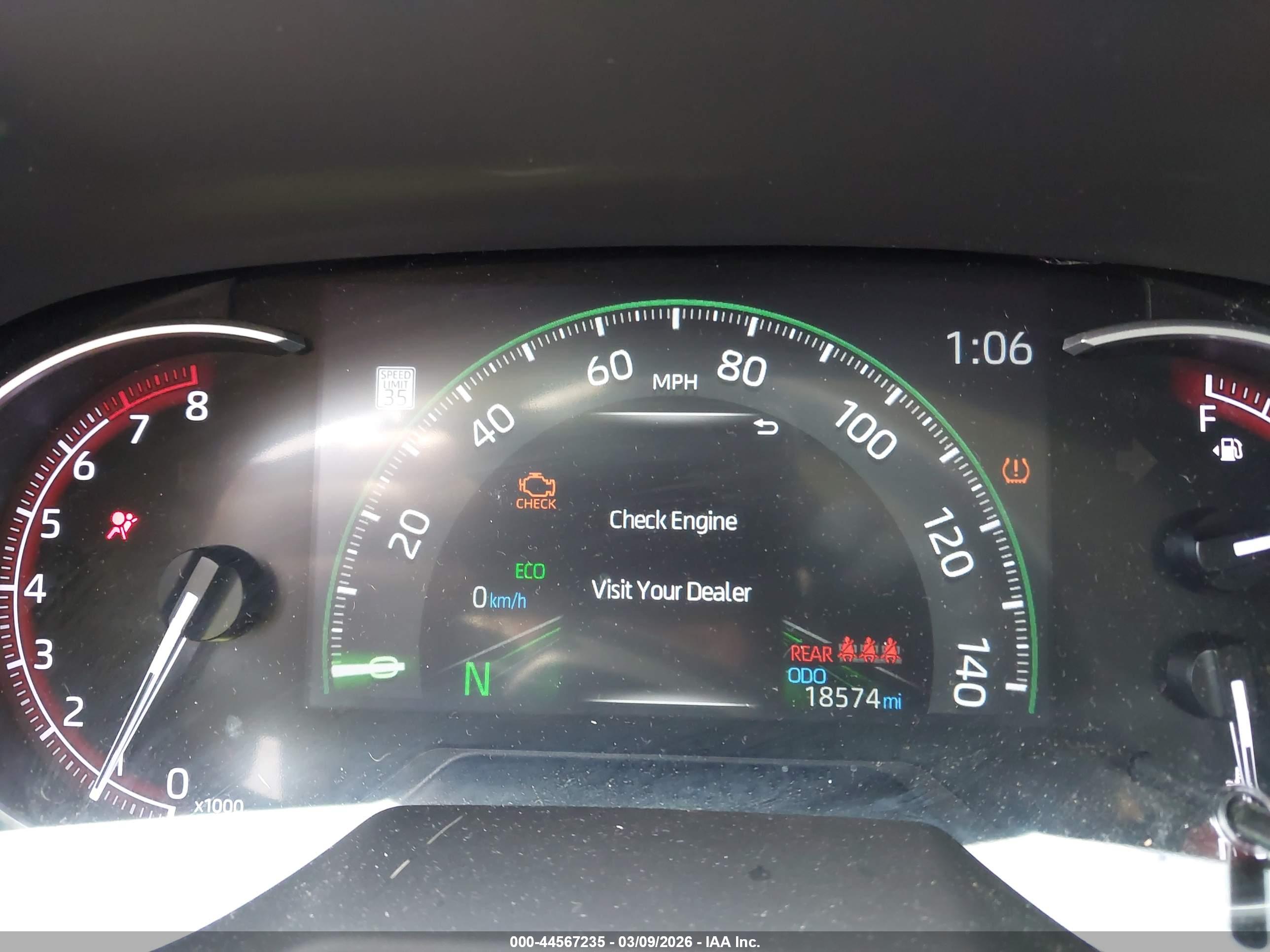 TOYOTA RAV4 image 7