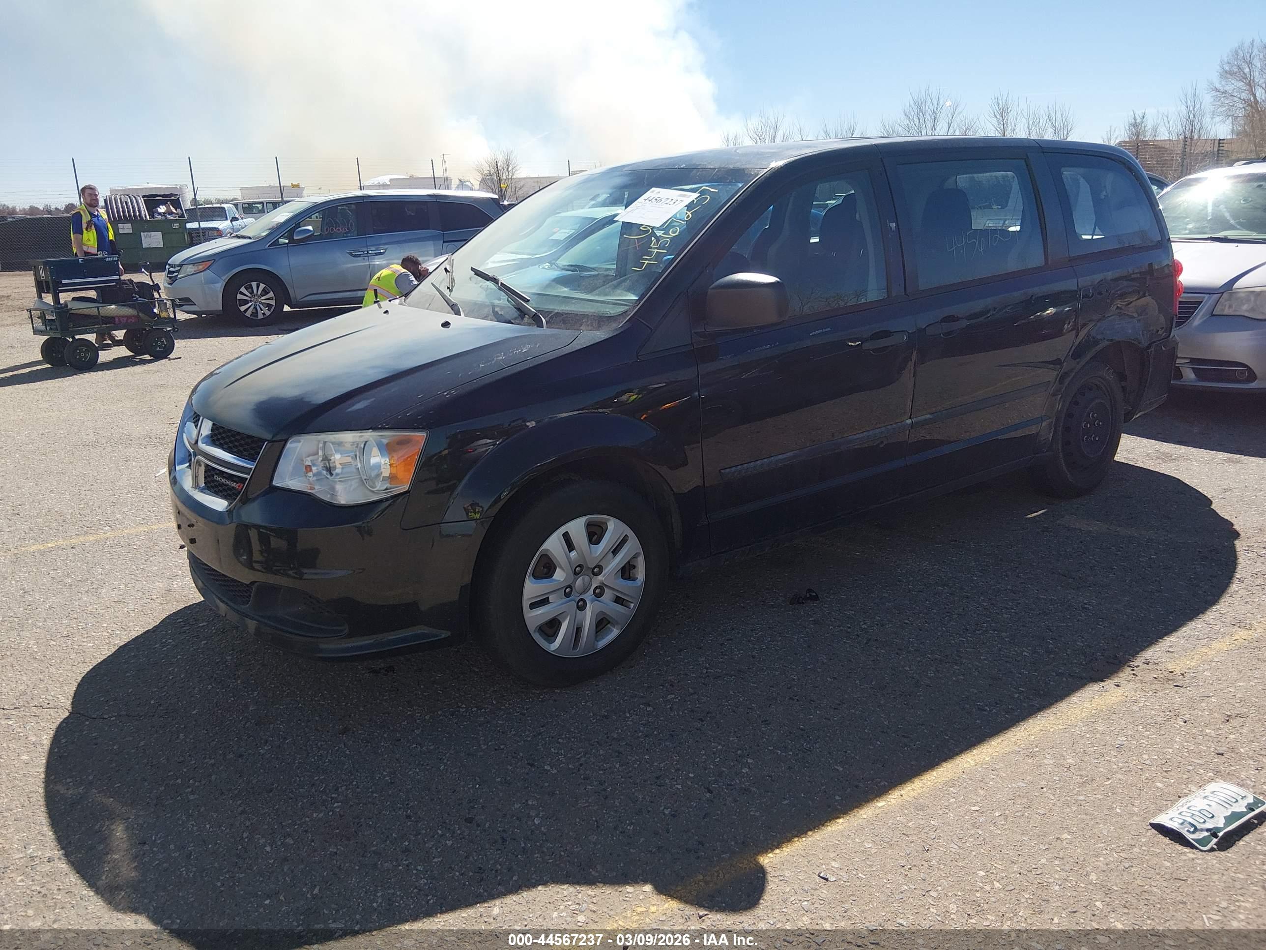 DODGE GRAND image 2