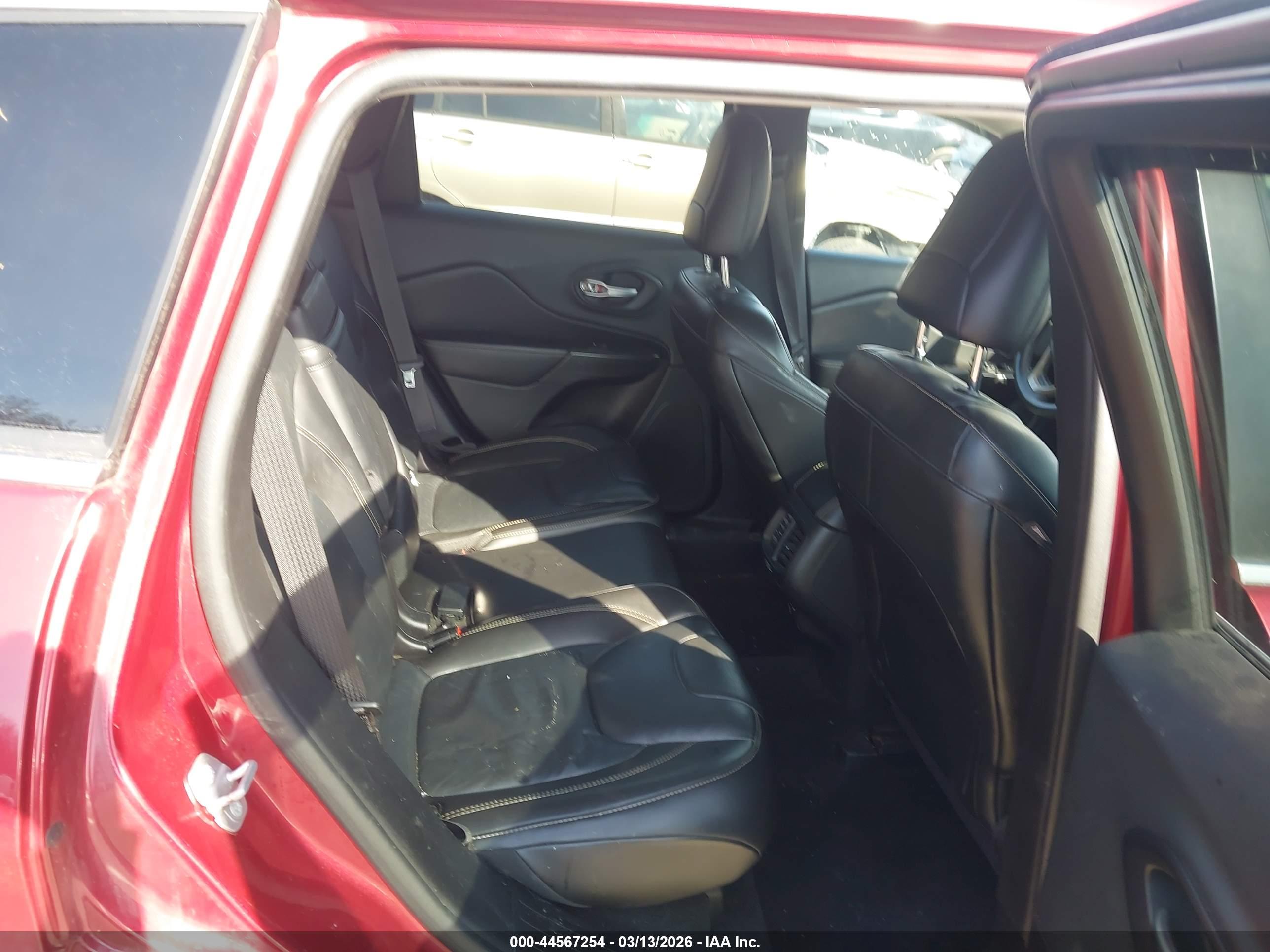 JEEP CHEROKEE image 8