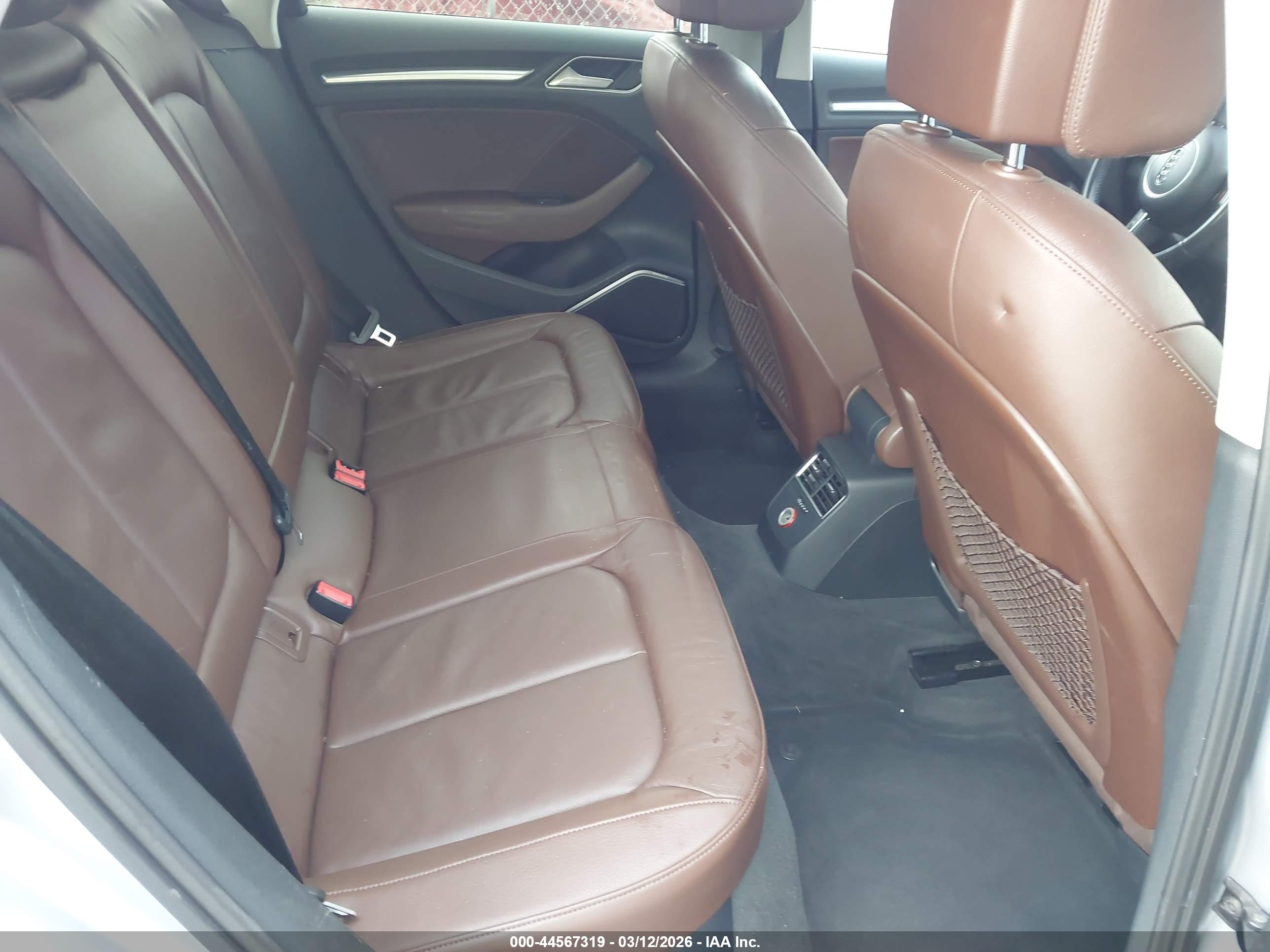 AUDI A3 image 8