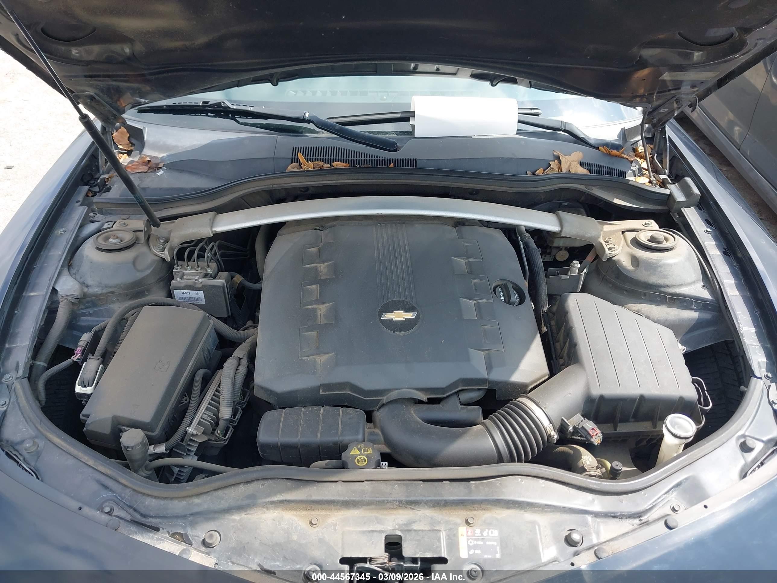 CHEVROLET CAMARO image 10