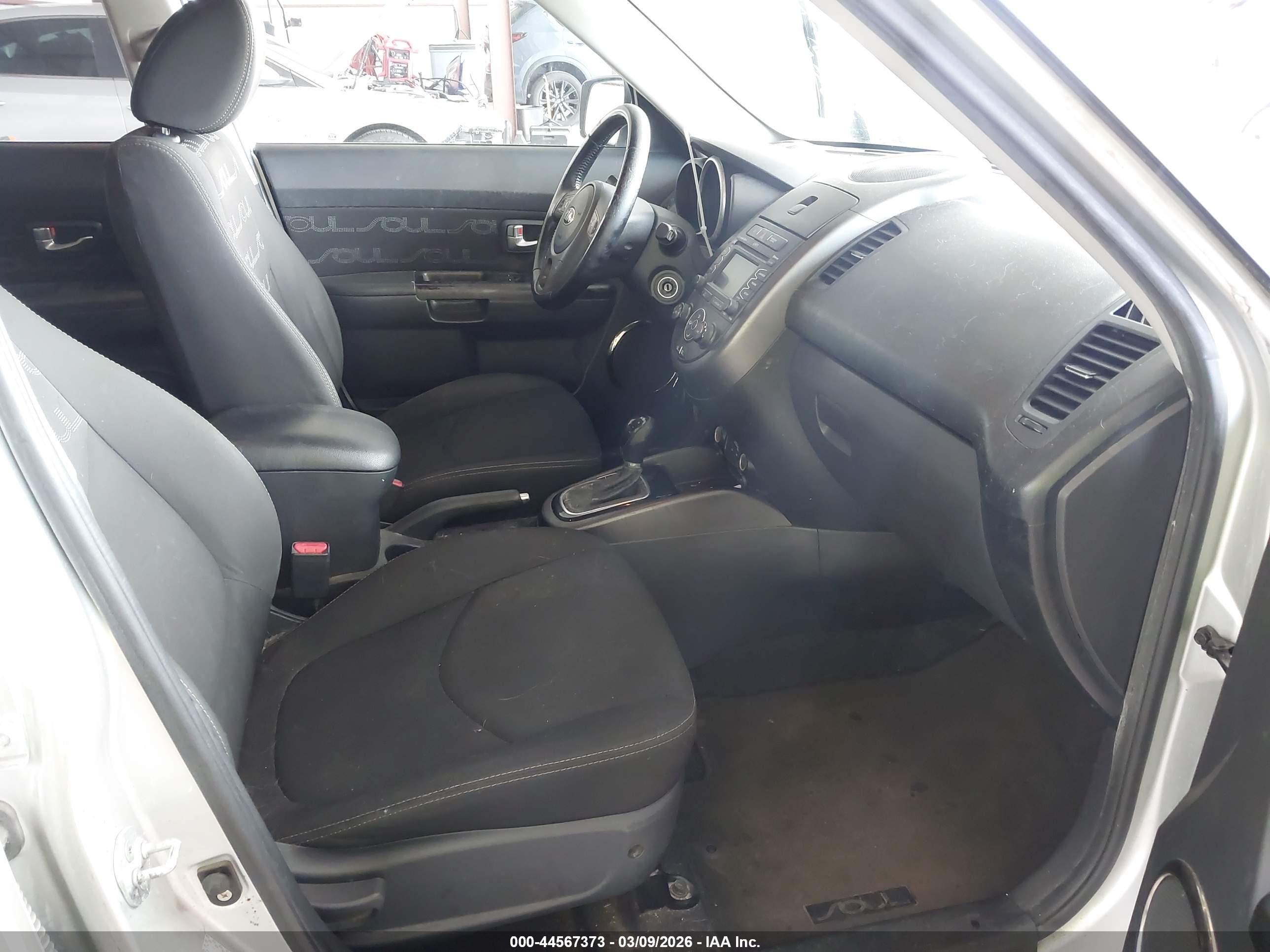 KIA SOUL image 5
