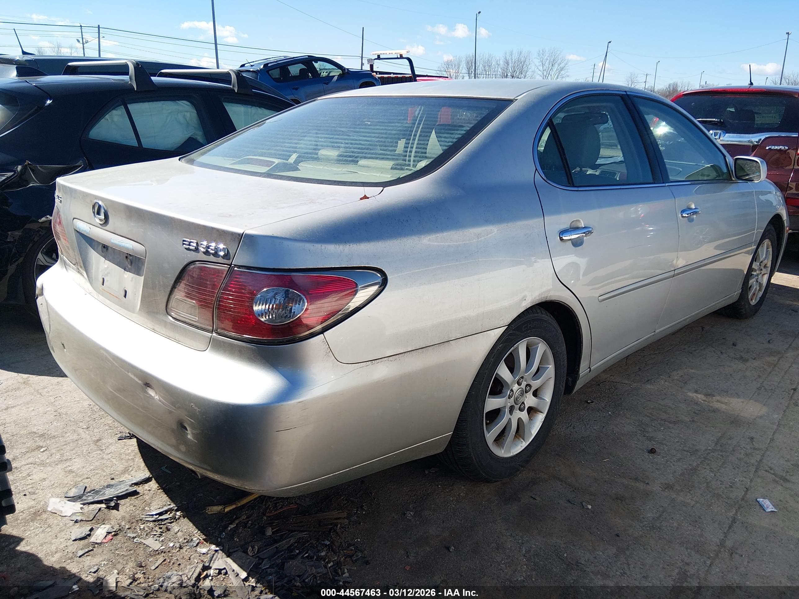 LEXUS ES image 4
