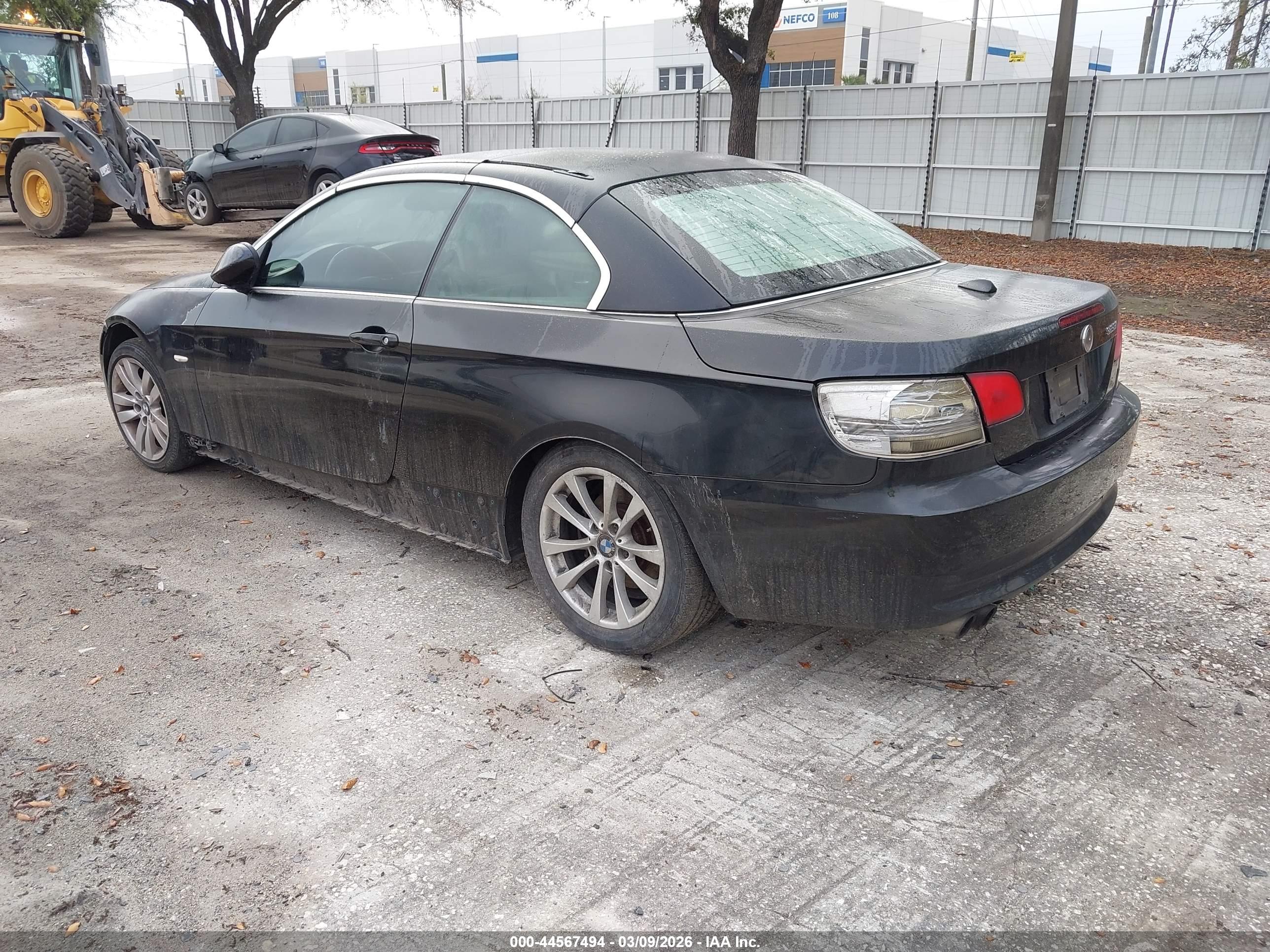 BMW 328I image 3