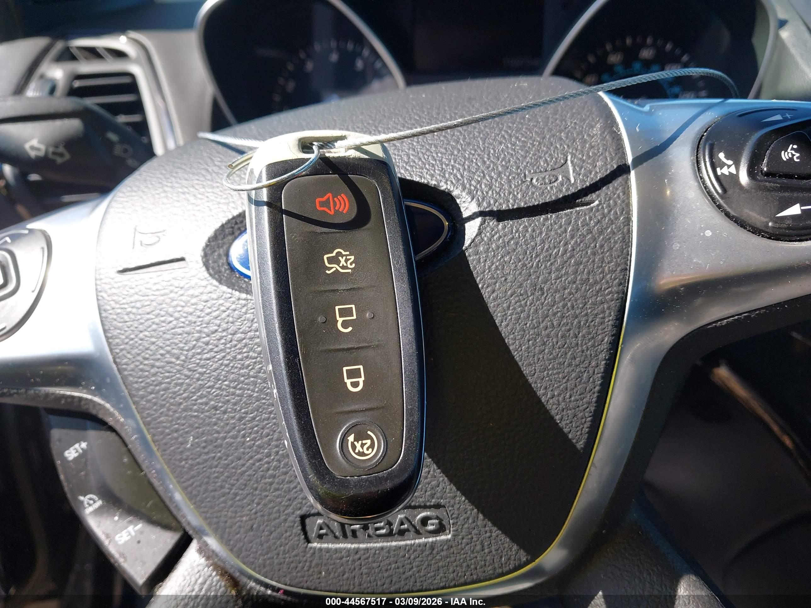 FORD ESCAPE image 11