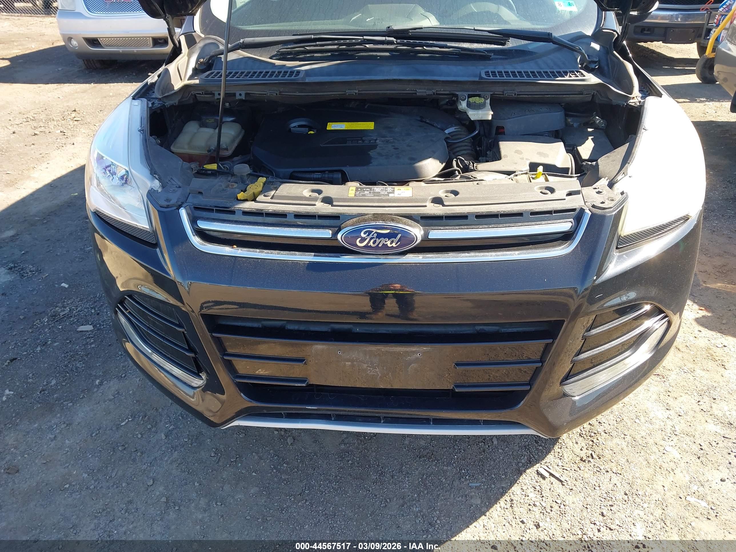 FORD ESCAPE image 6