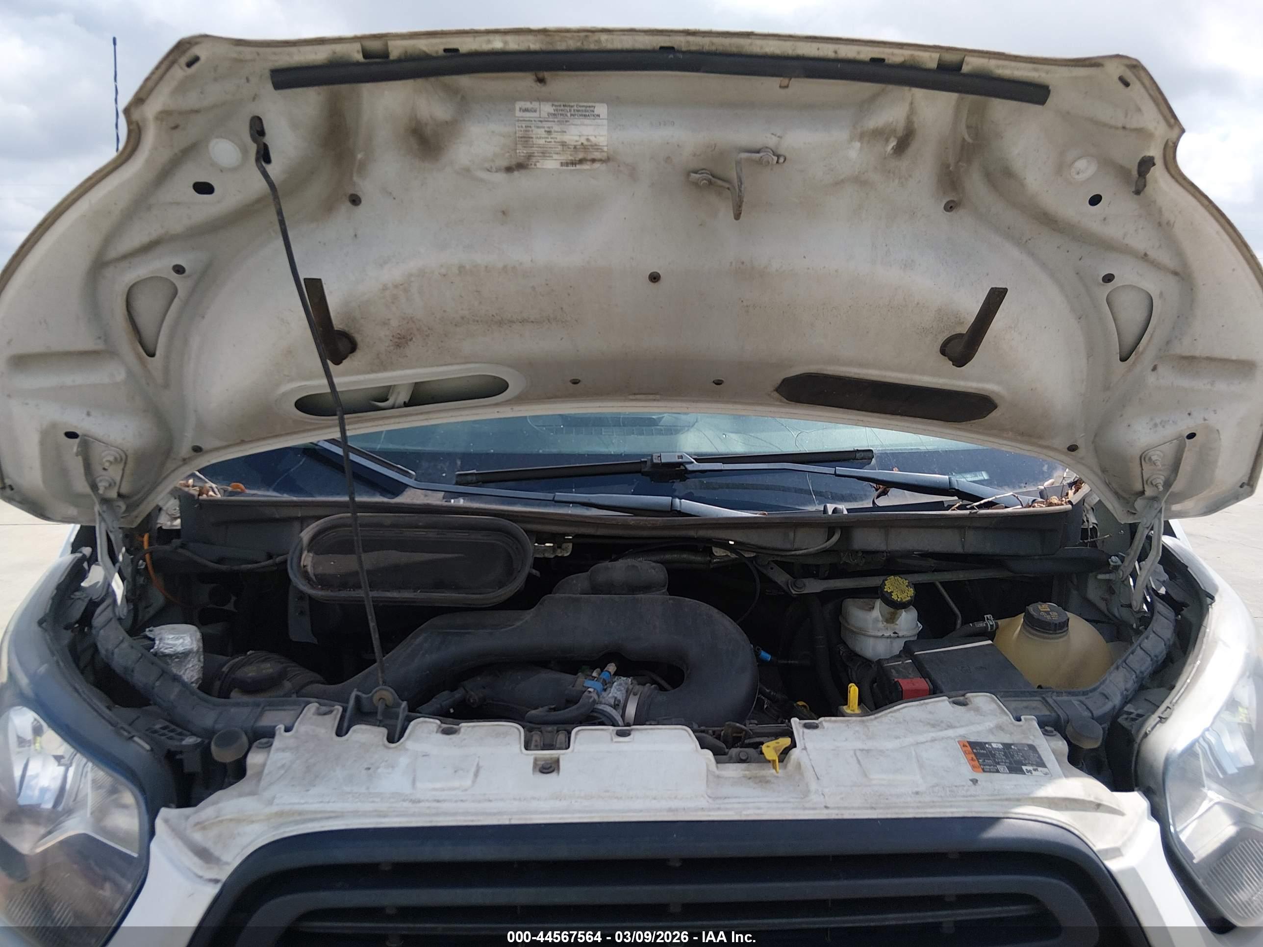 FORD TRANSIT-250 image 10