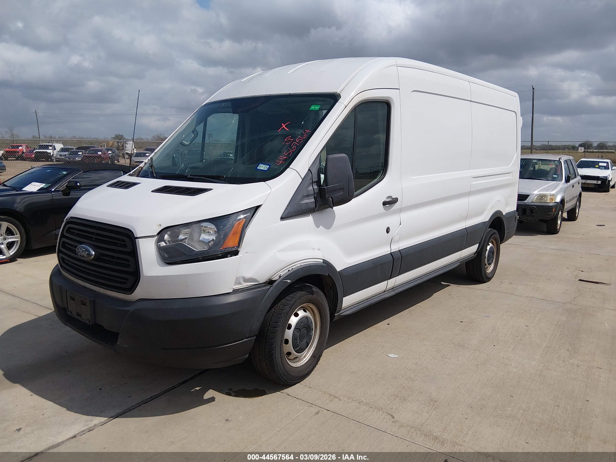 FORD TRANSIT-250 image 2