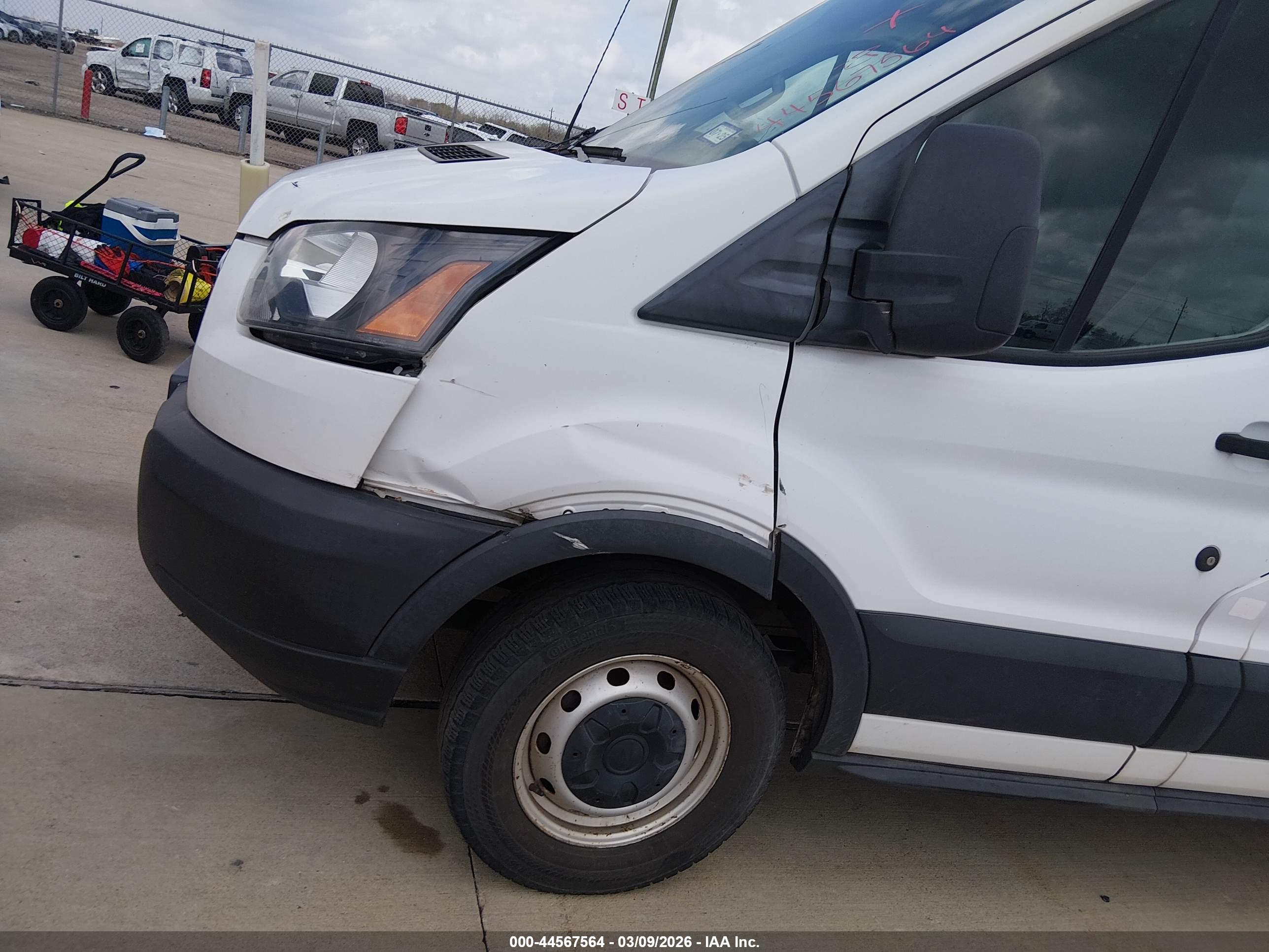 FORD TRANSIT-250 image 6