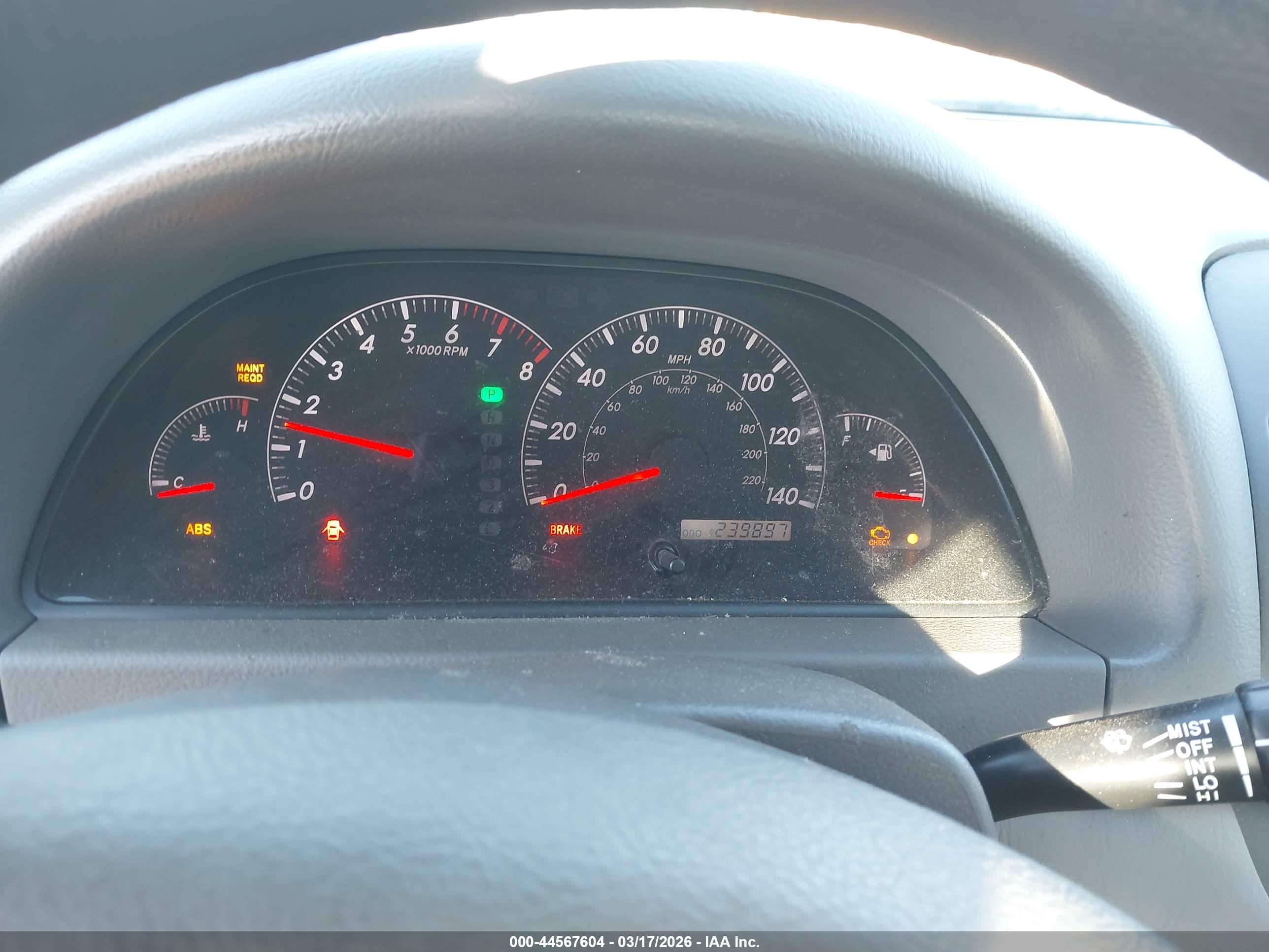 TOYOTA CAMRY image 7