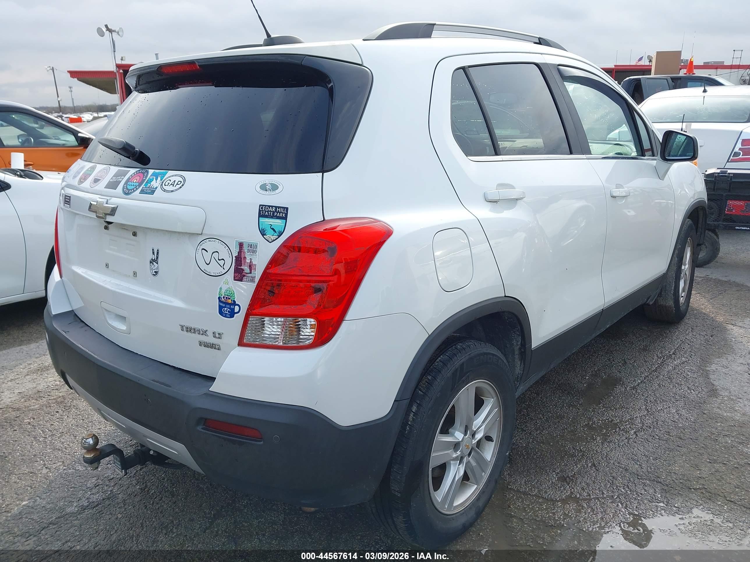 CHEVROLET TRAX image 4