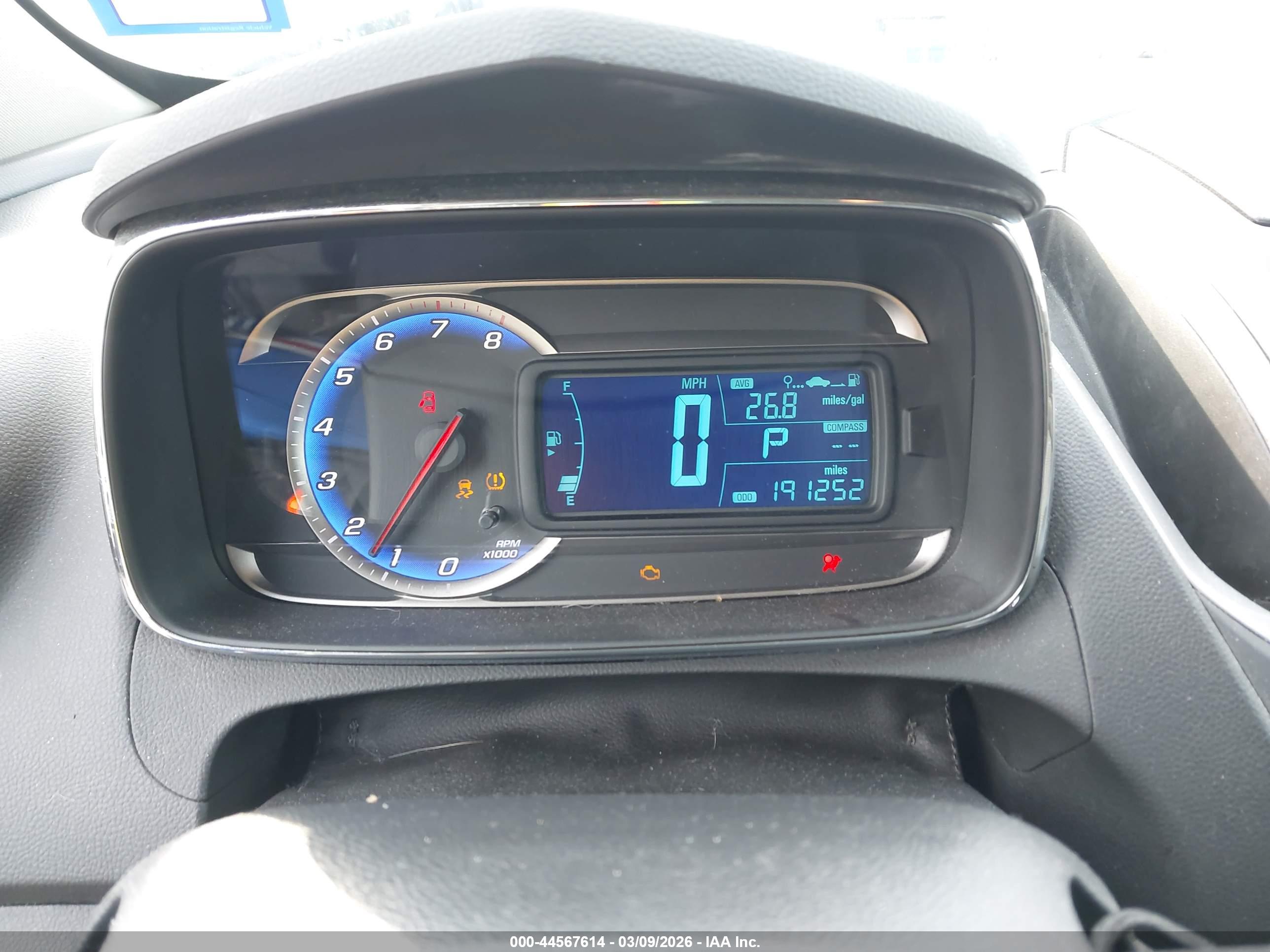 CHEVROLET TRAX image 7