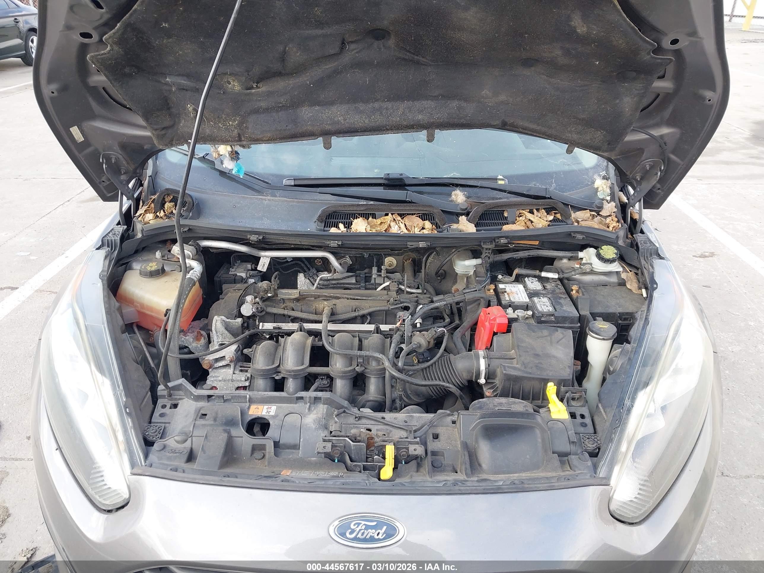 FORD FIESTA image 10