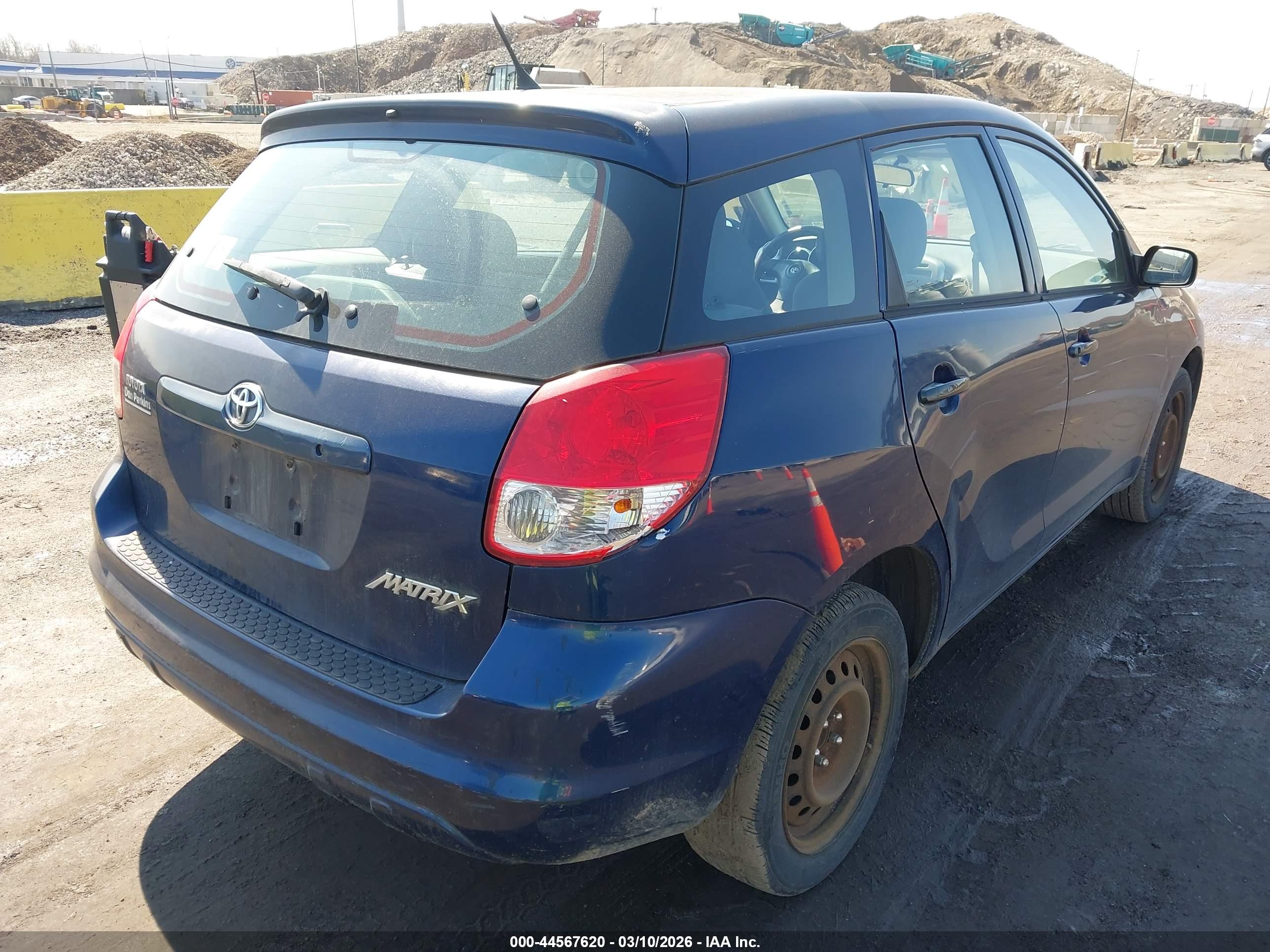 TOYOTA MATRIX image 6