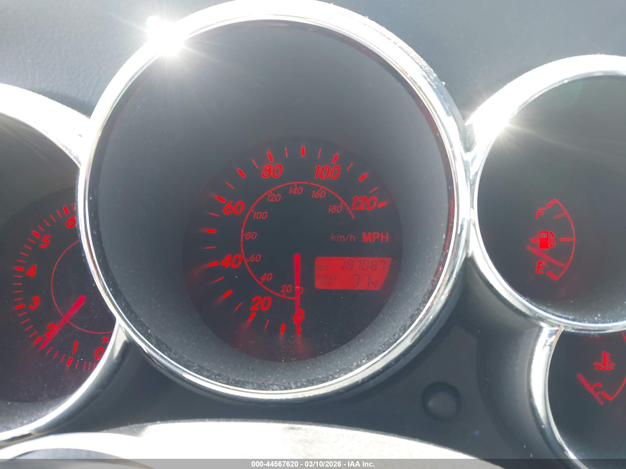 TOYOTA MATRIX image 7