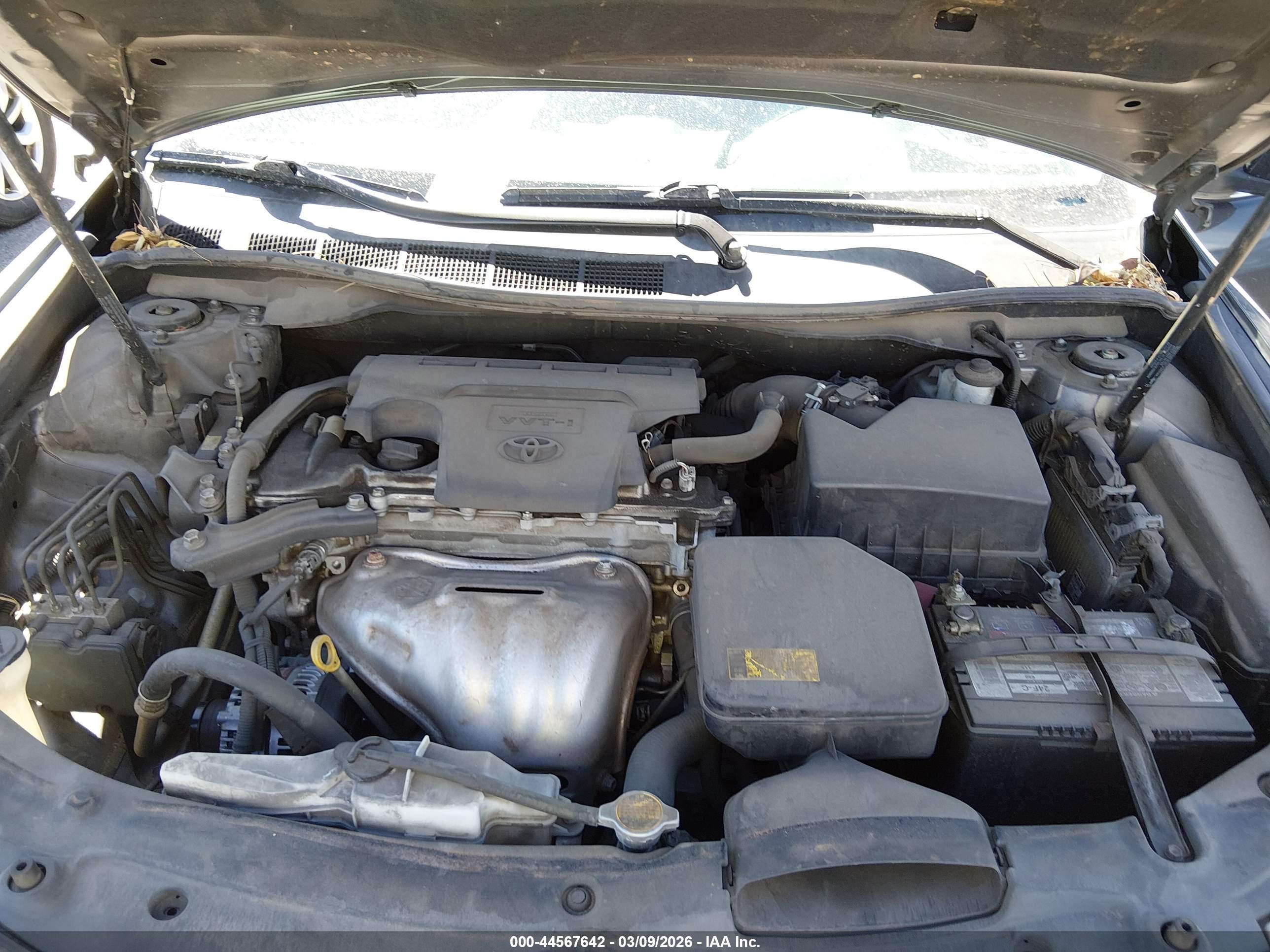 TOYOTA CAMRY image 10