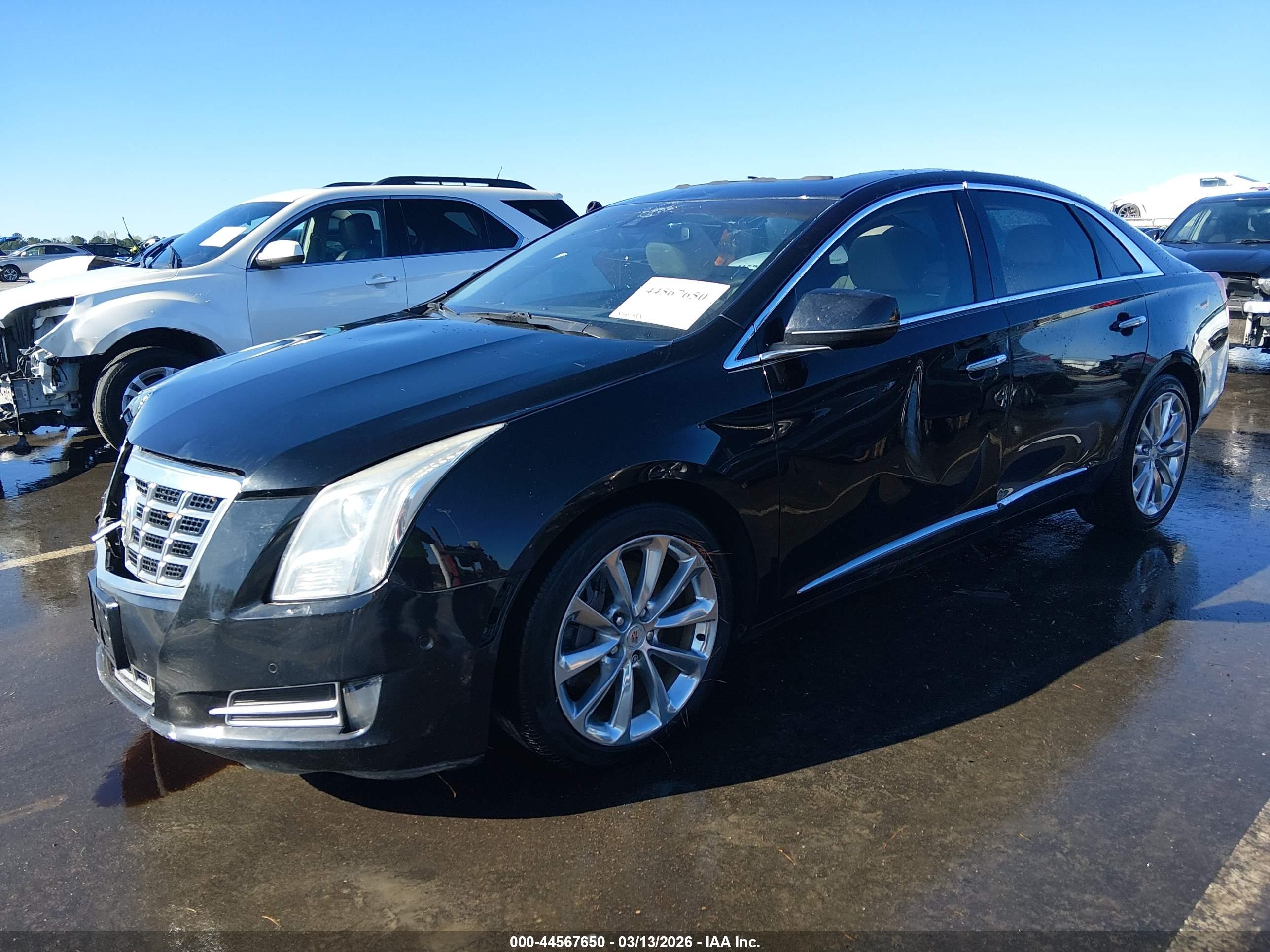 CADILLAC XTS image 2