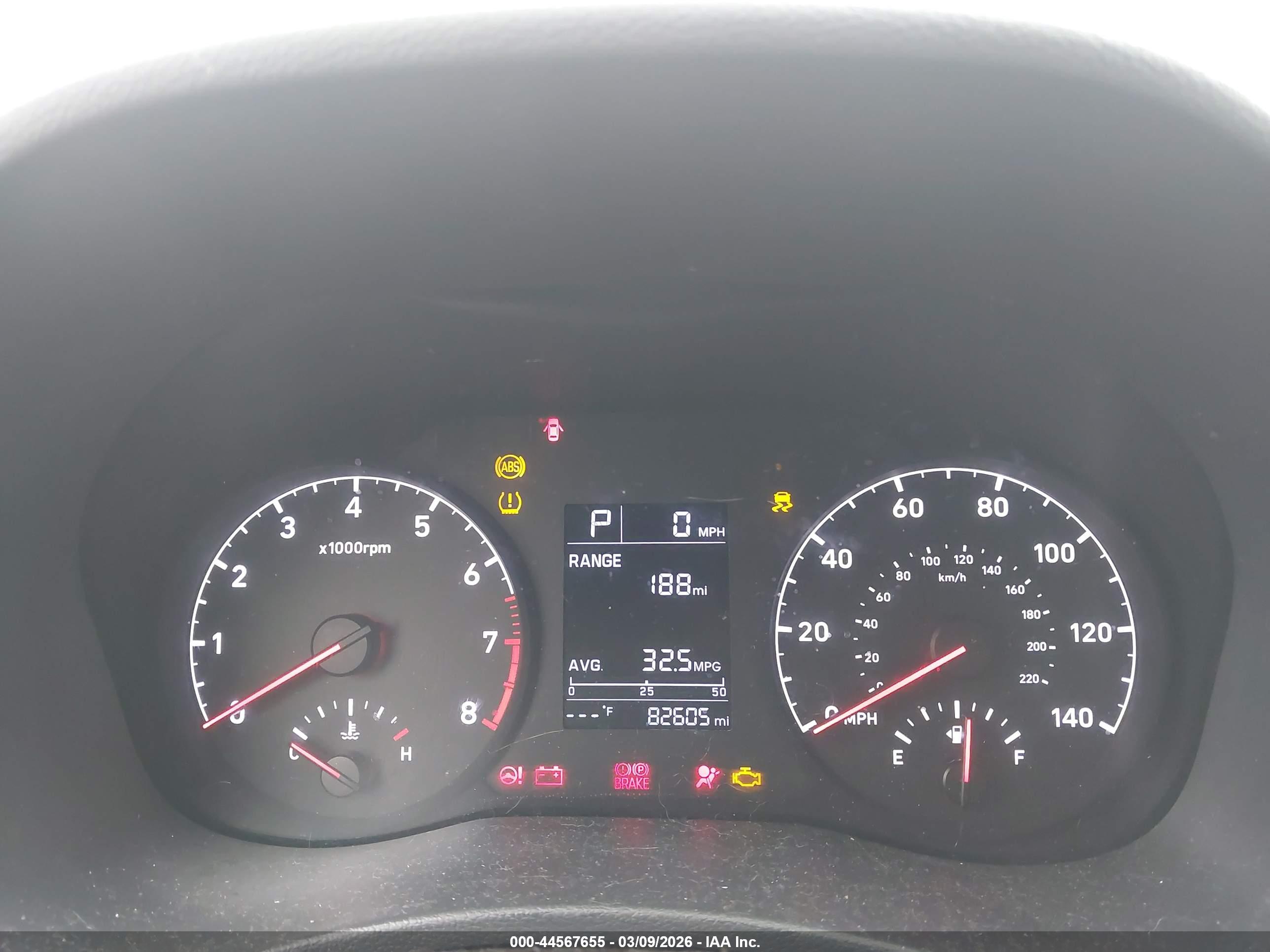 HYUNDAI ACCENT image 7