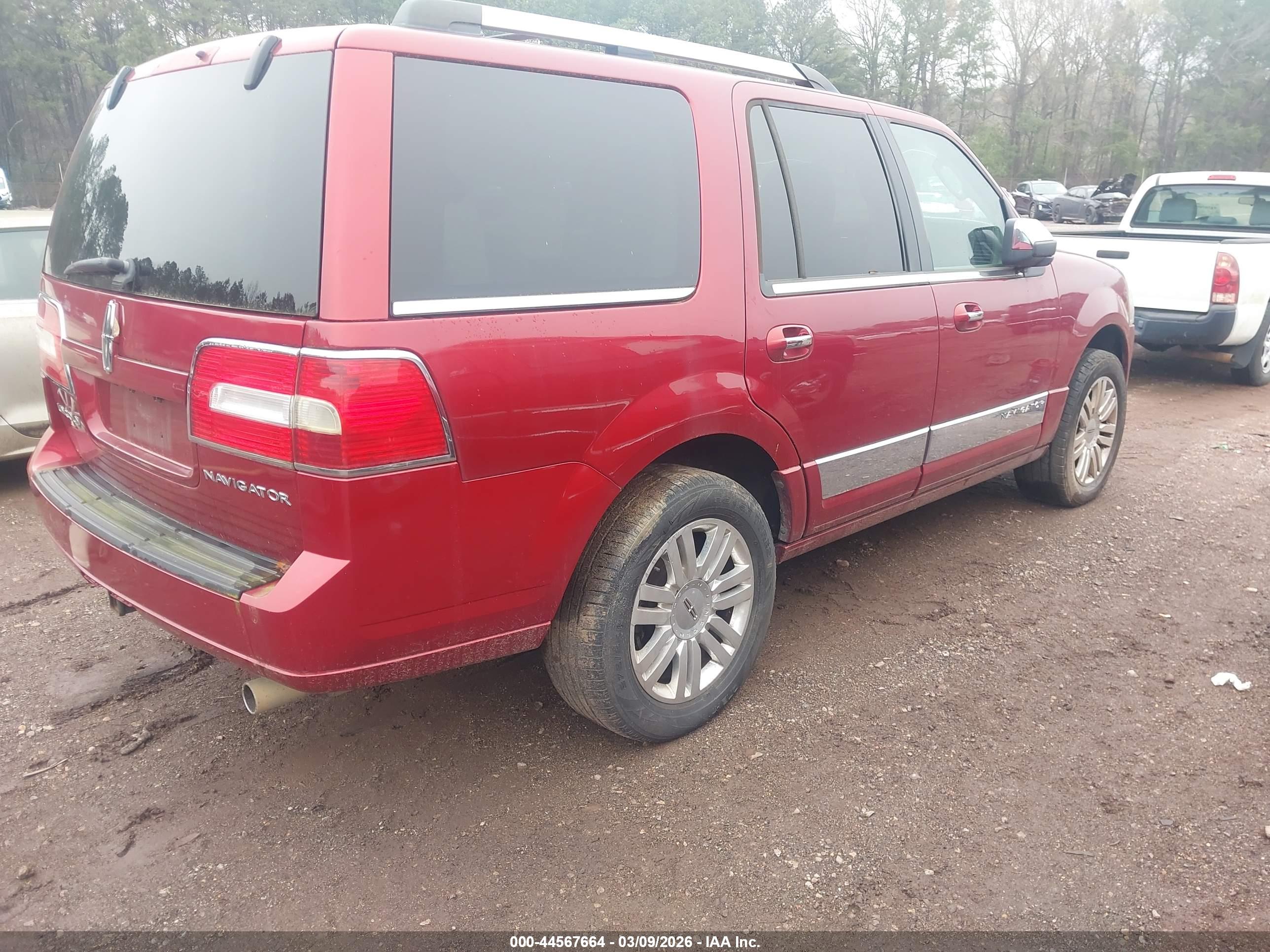 LINCOLN NAVIGATOR image 4