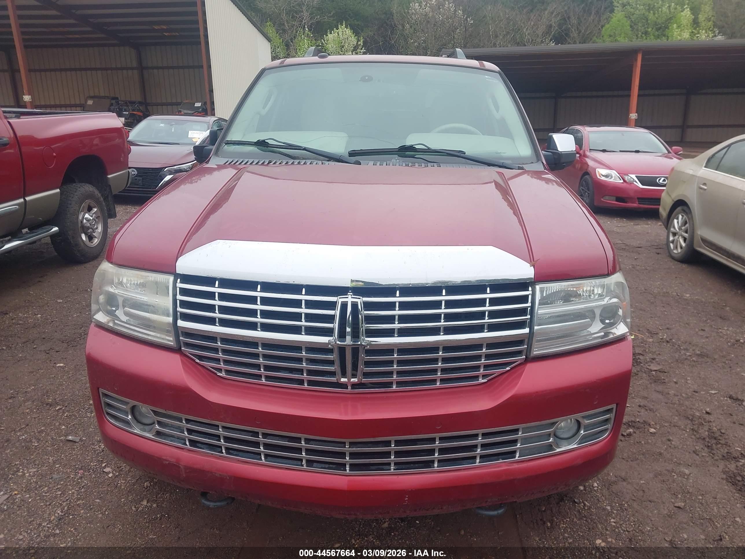 LINCOLN NAVIGATOR image 6