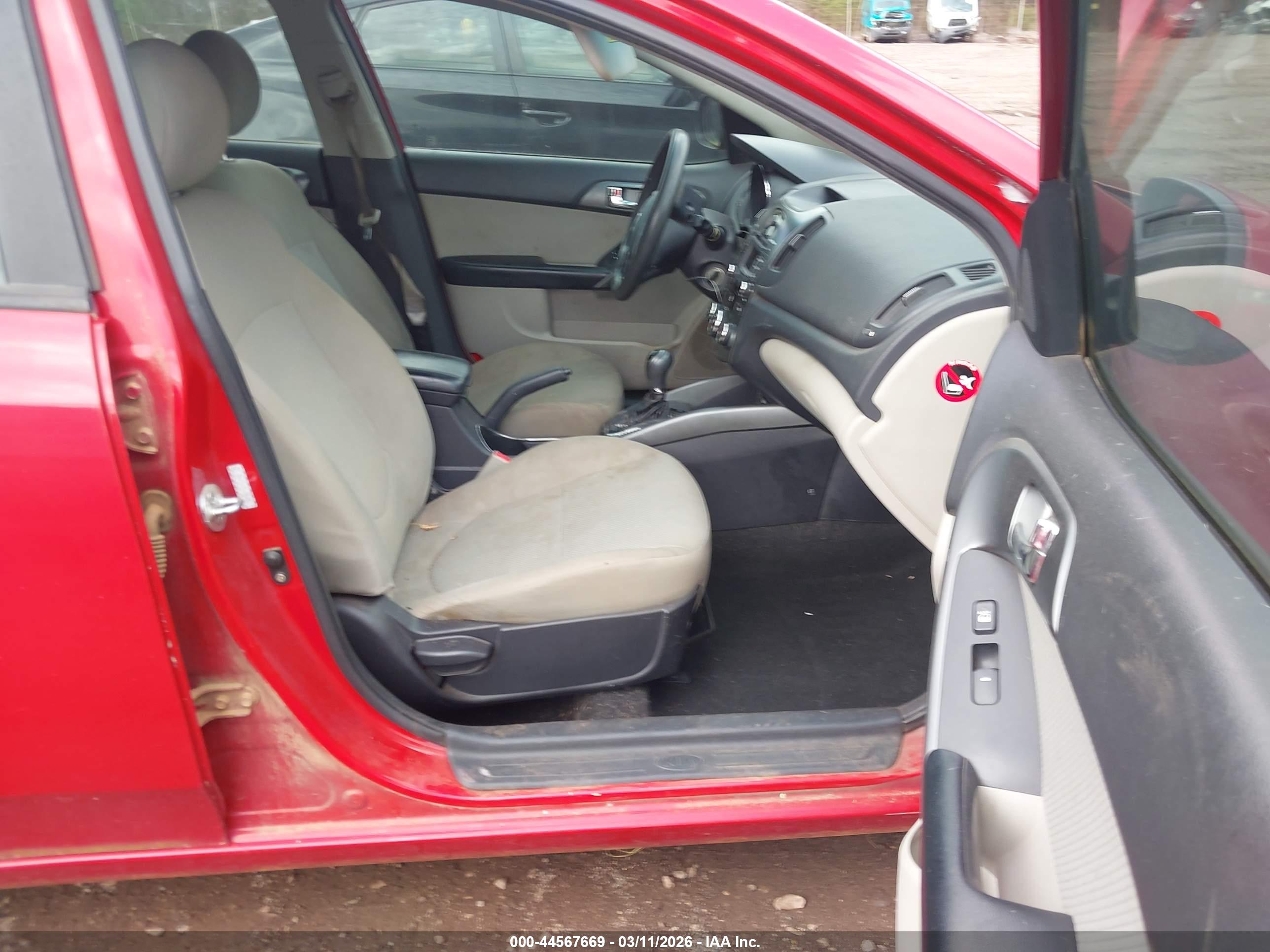 KIA FORTE image 5