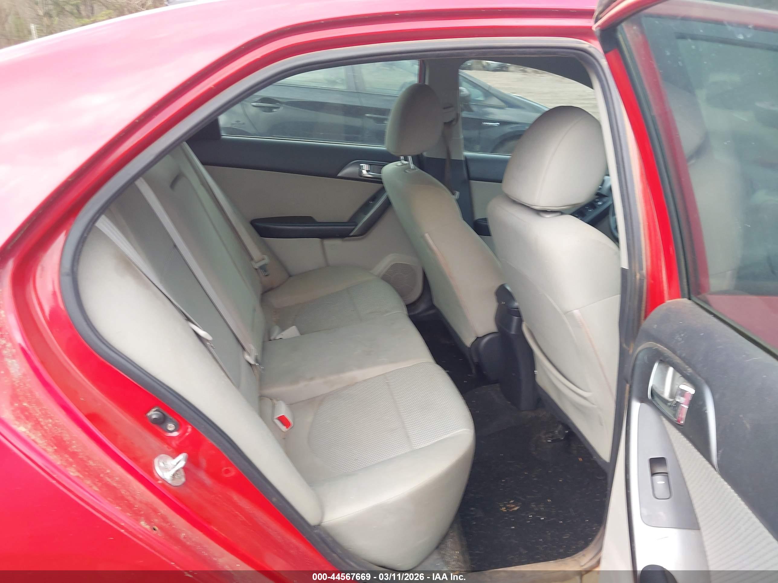 KIA FORTE image 8