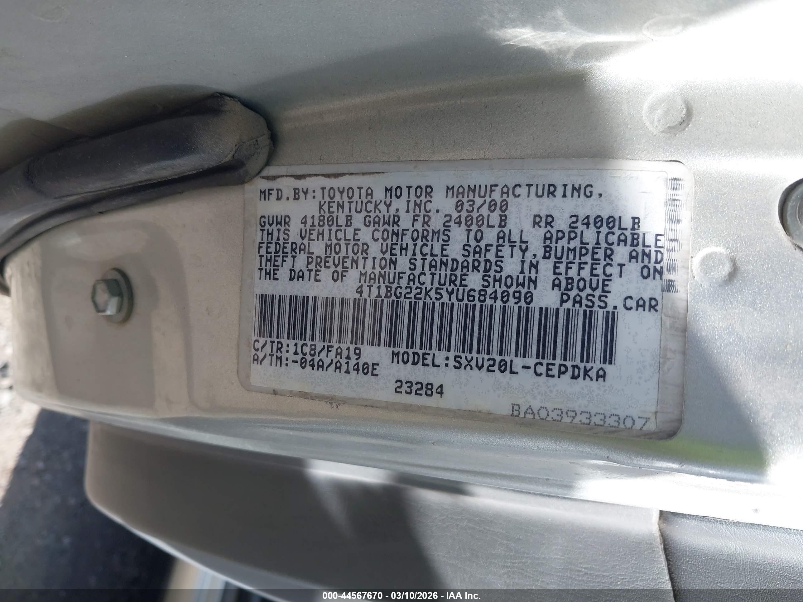 TOYOTA CAMRY image 9