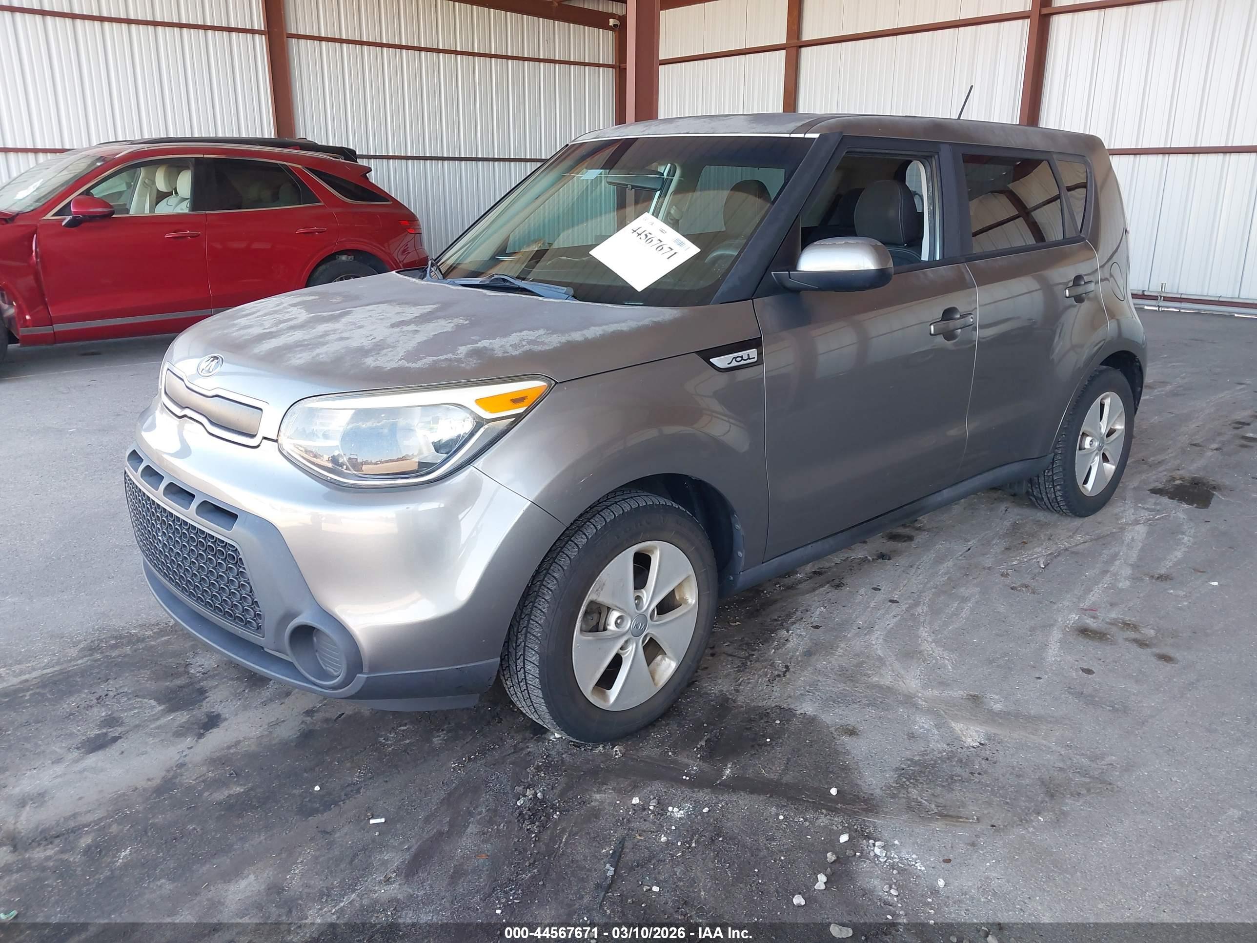 KIA SOUL image 2