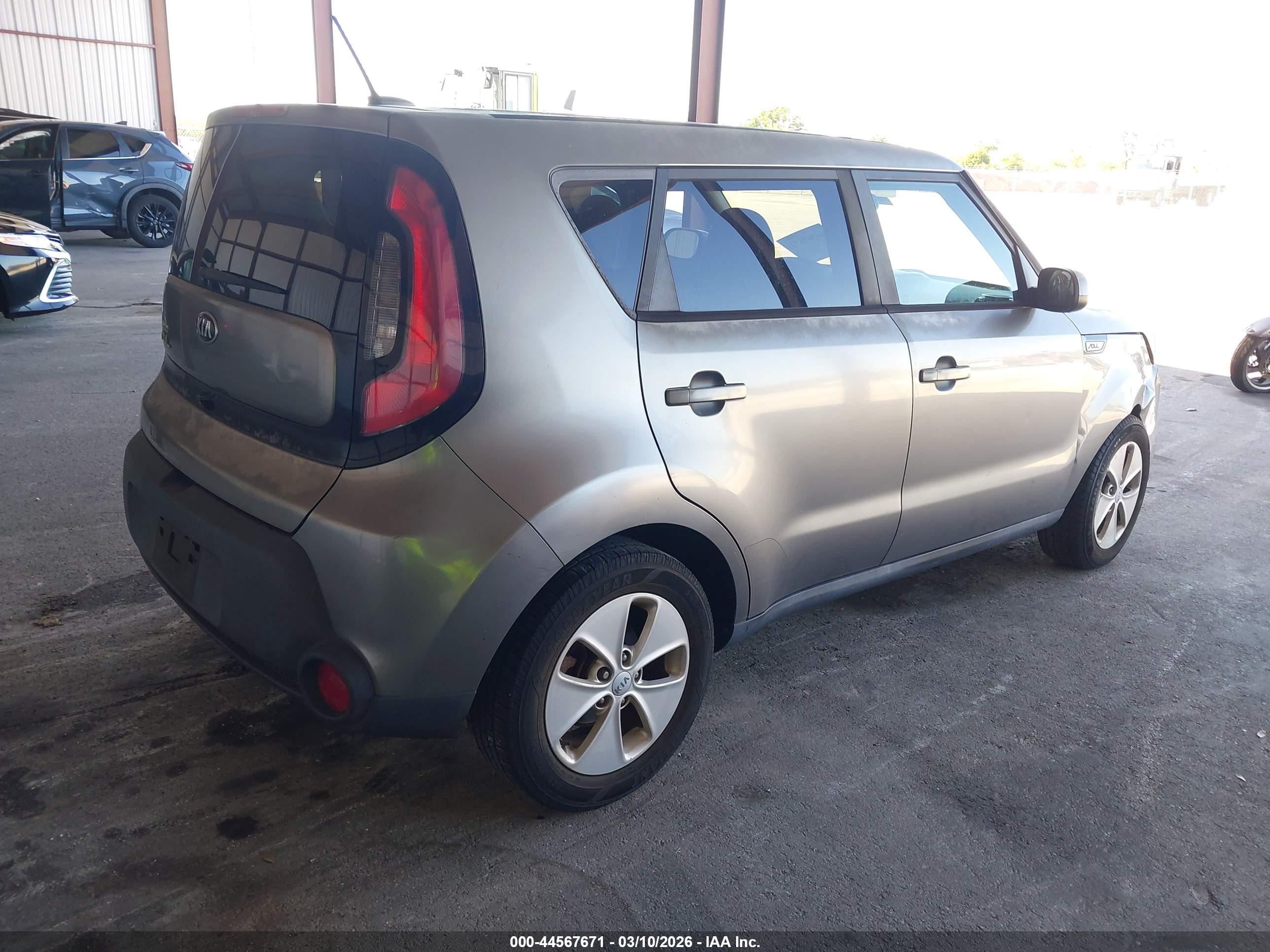KIA SOUL image 4