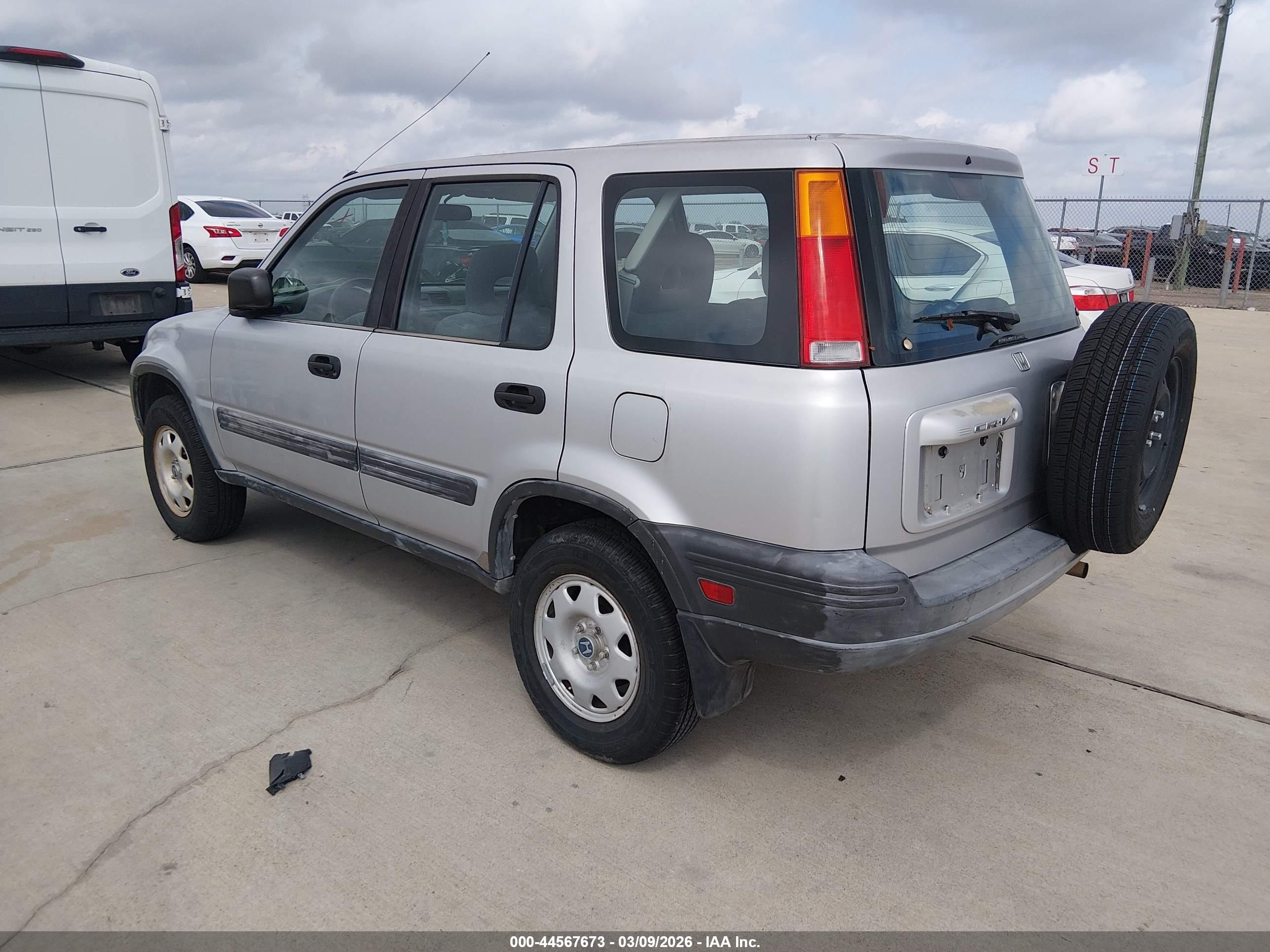 HONDA CR-V image 3