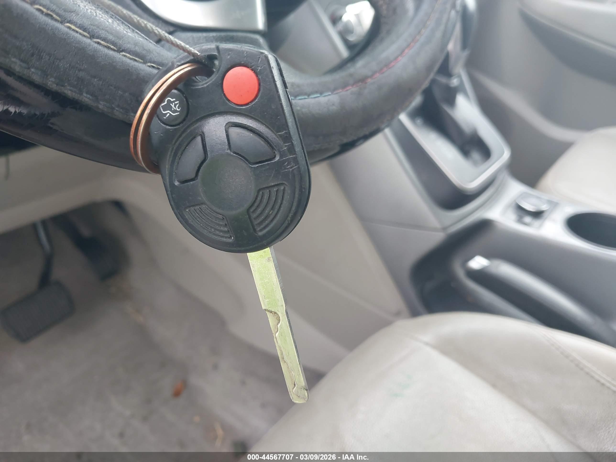 FORD ESCAPE image 11