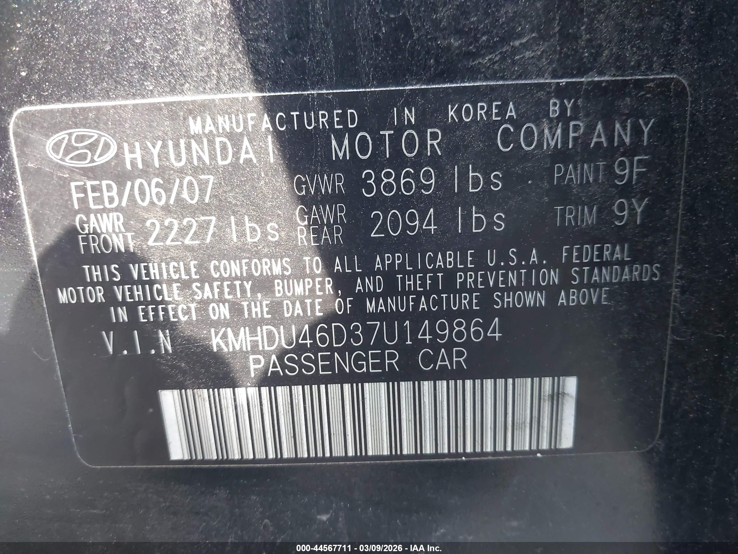 HYUNDAI ELANTRA image 9